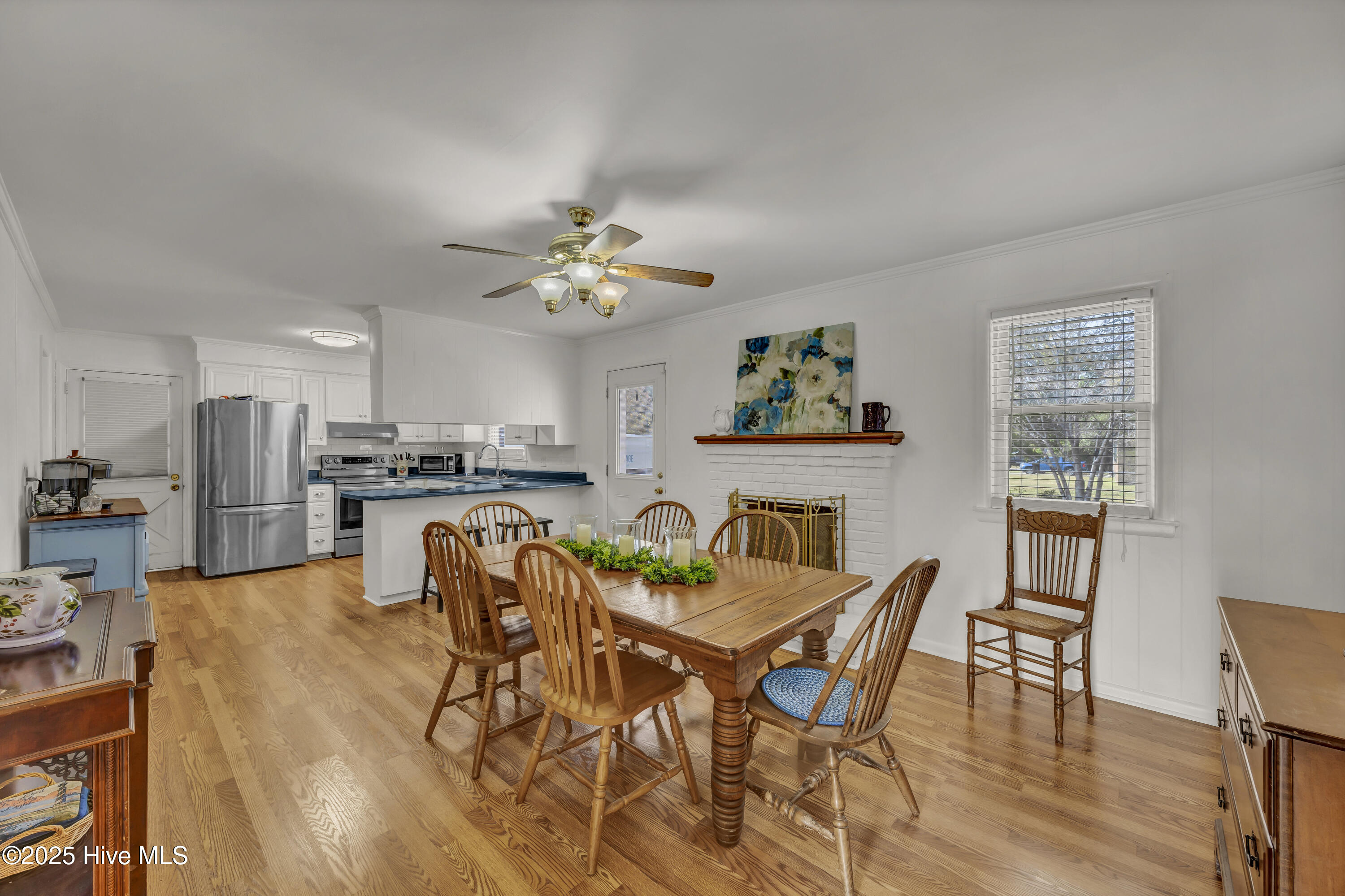 100541737 | Photo 13