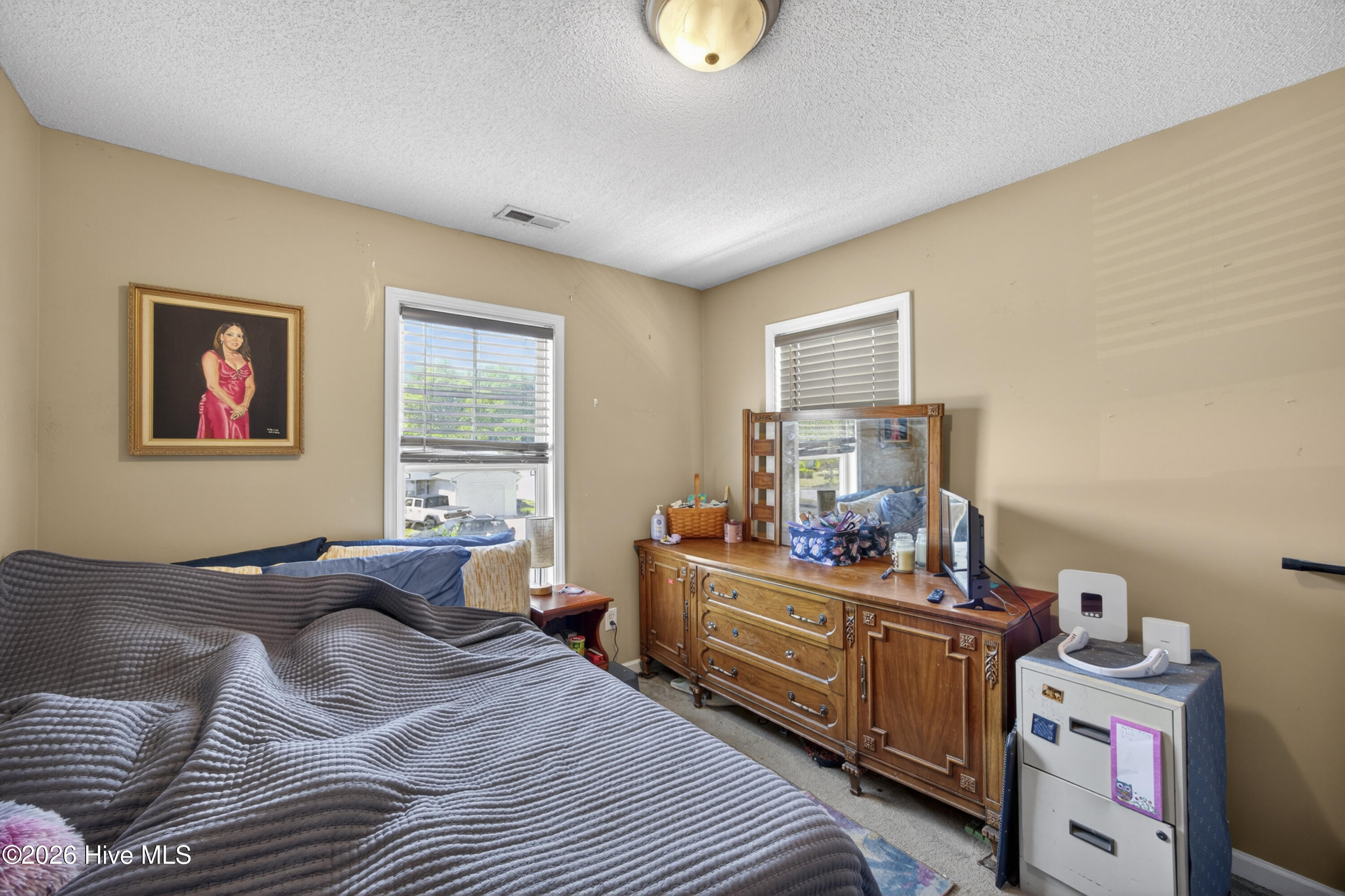 100567441 | Photo 44