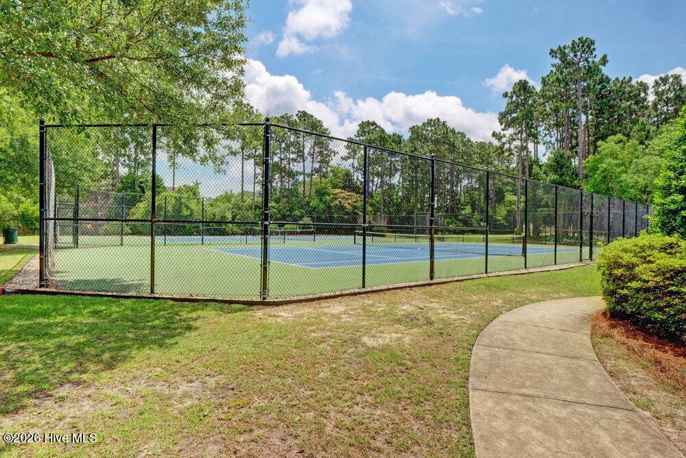 100552674 | Photo 36