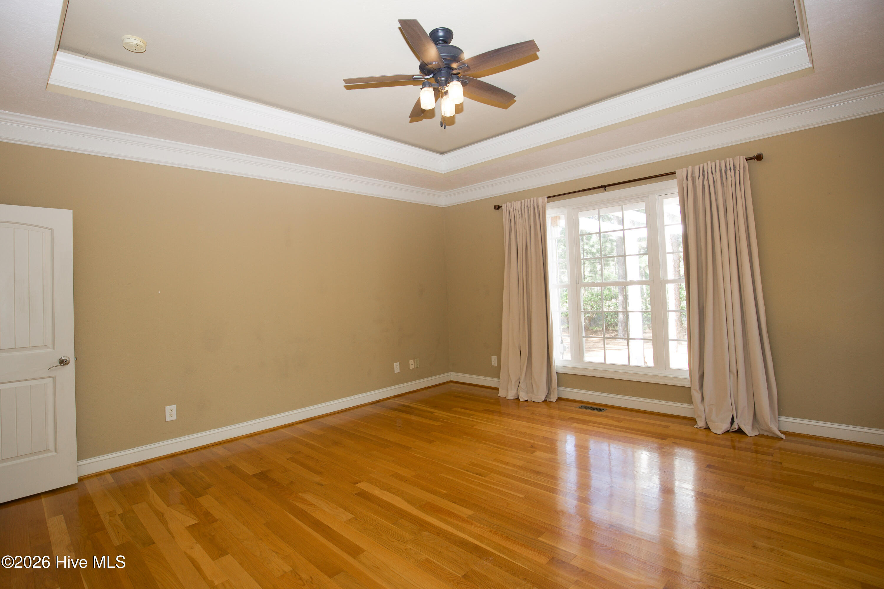 16 Montrose Ct-63