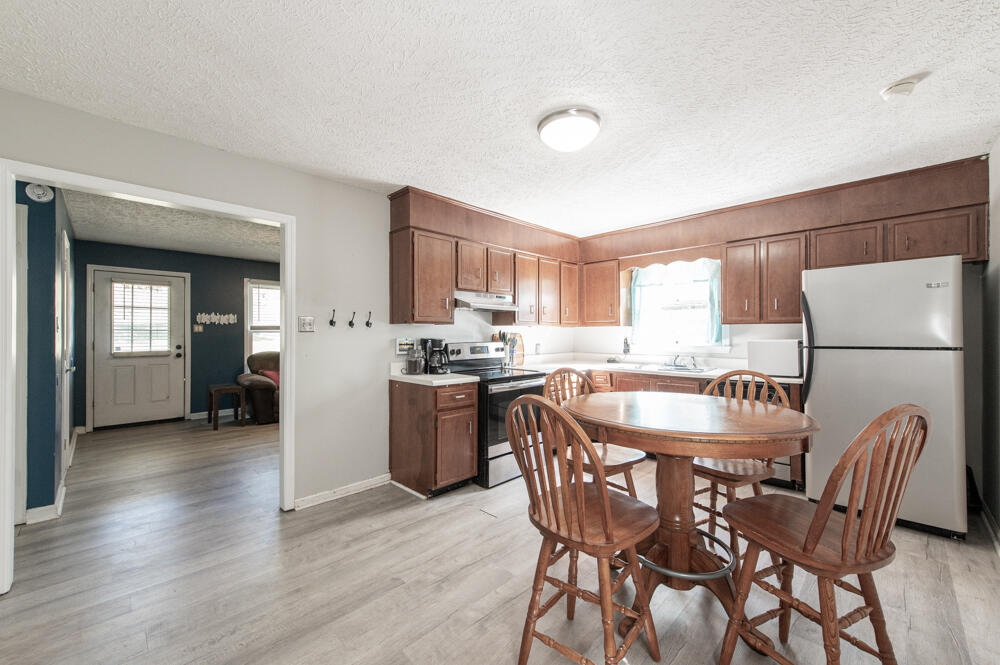 Homes for sale in Aiken, SC | 144 Old Barnwell Rd, Aiken, SC 29803 | MLS# 548914