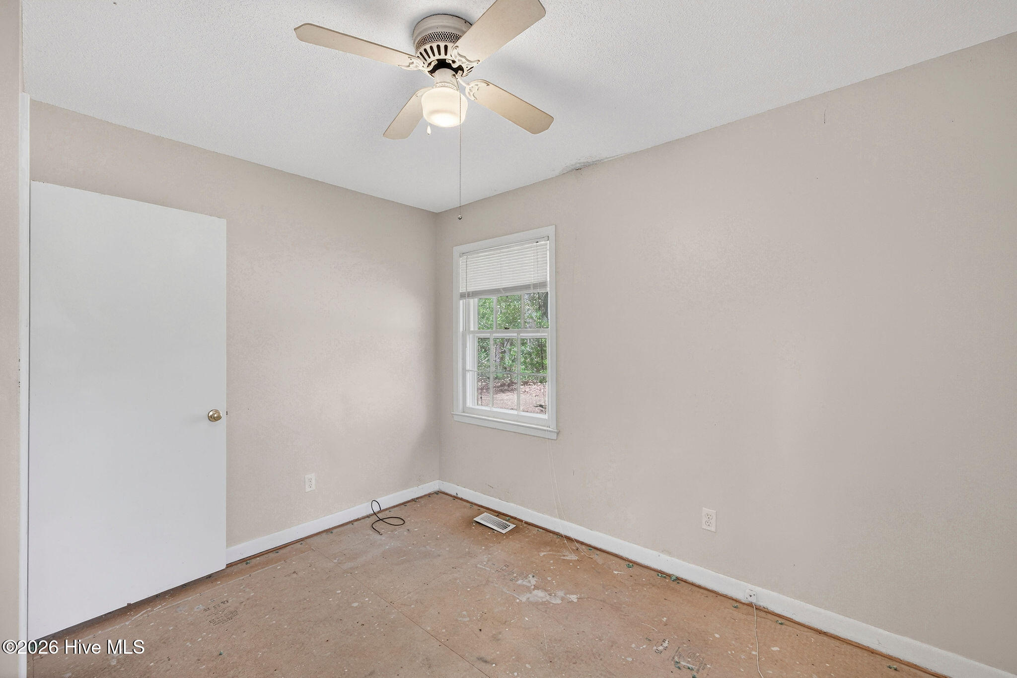 703 E Kristi Circle, Burgaw, NC 28425 – photo 22: 703KristiCircle-27