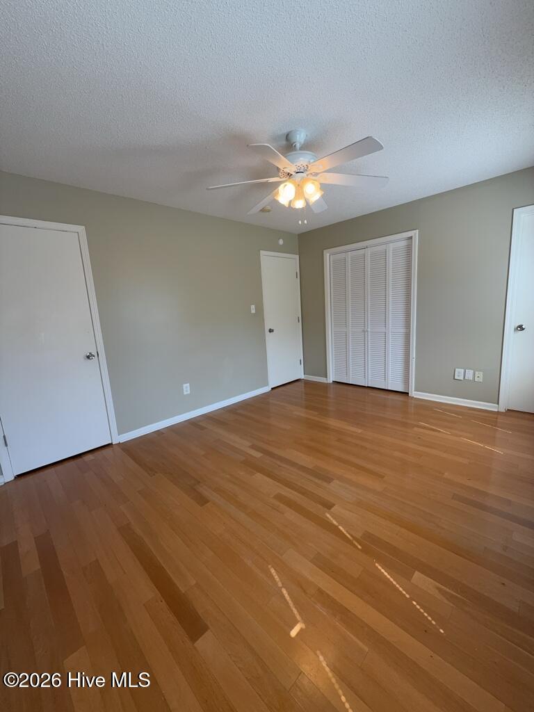 100560770 | Photo 10