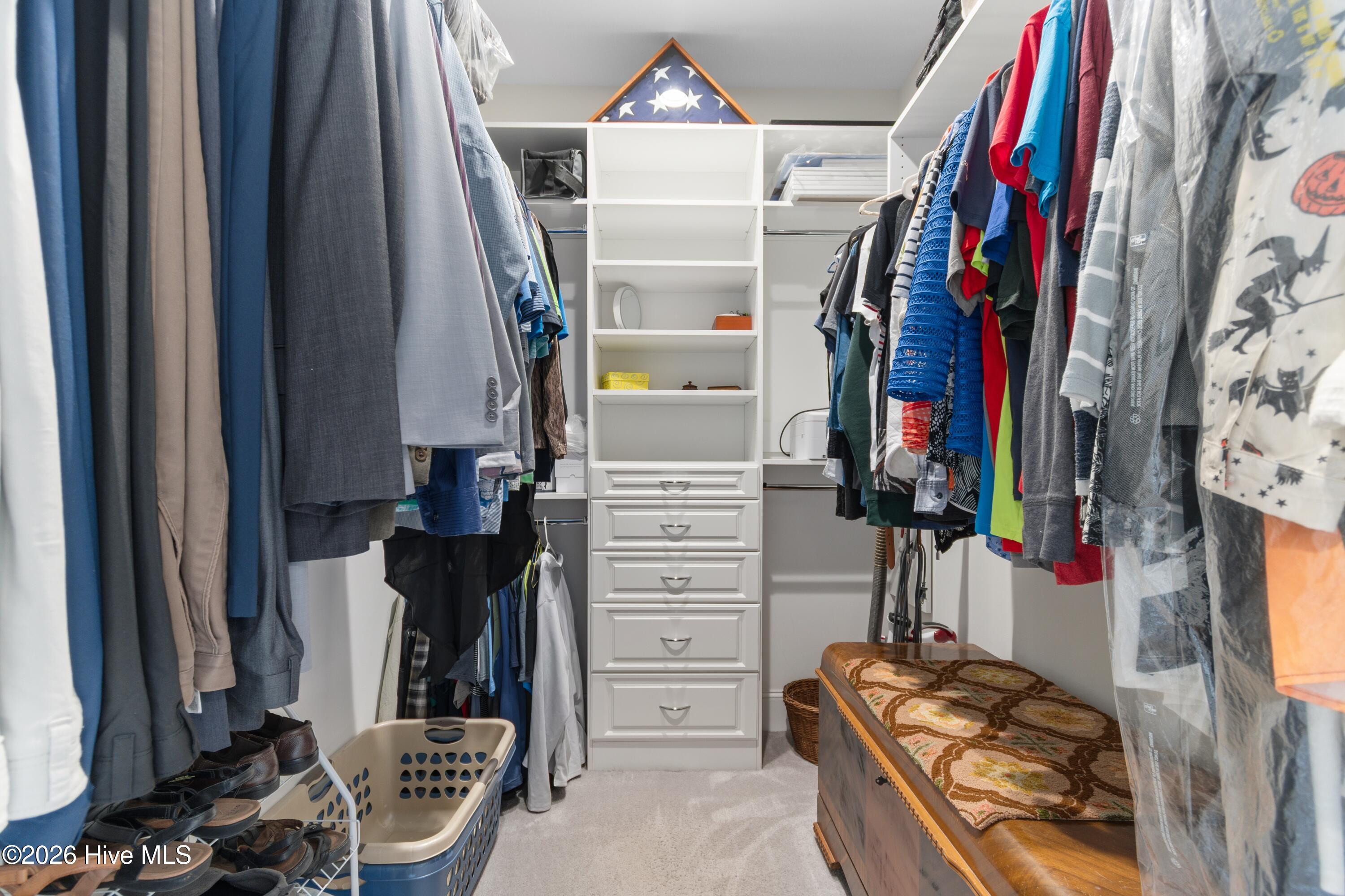 100555426 | Photo 15