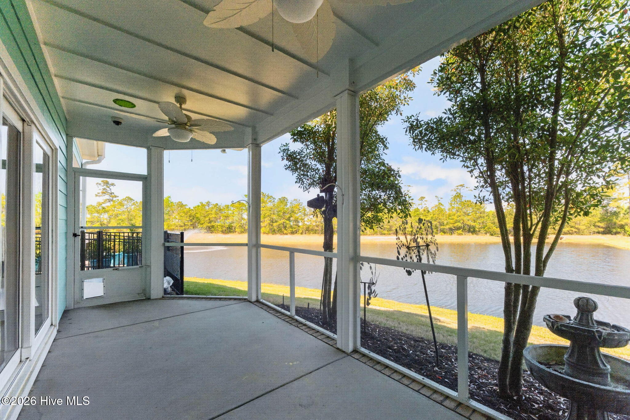 100567612 | Photo 67