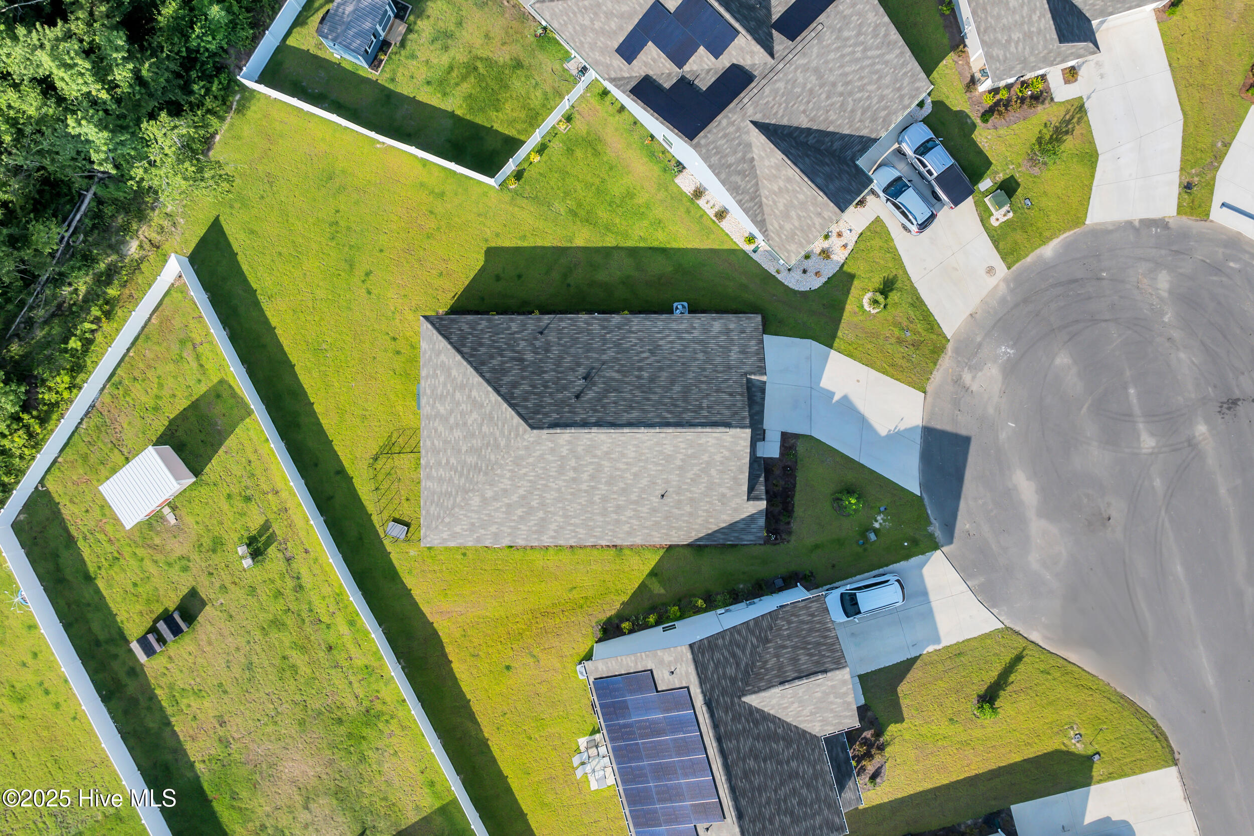 100515916 | Photo 29