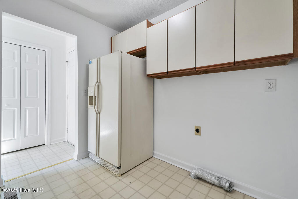 100532776 | Photo 27