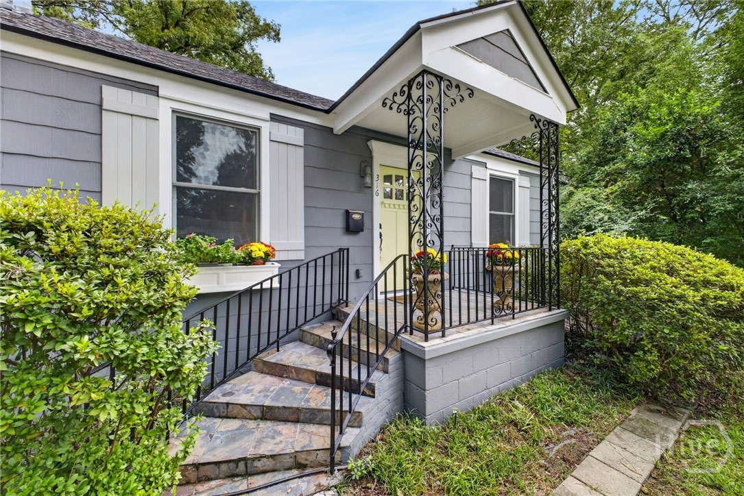 Photo 3 of Single family home for sale at 316 E 57th Street, Savannah, GA 31405 | MLS# SA365805 | Listing updated on 2026-10-08