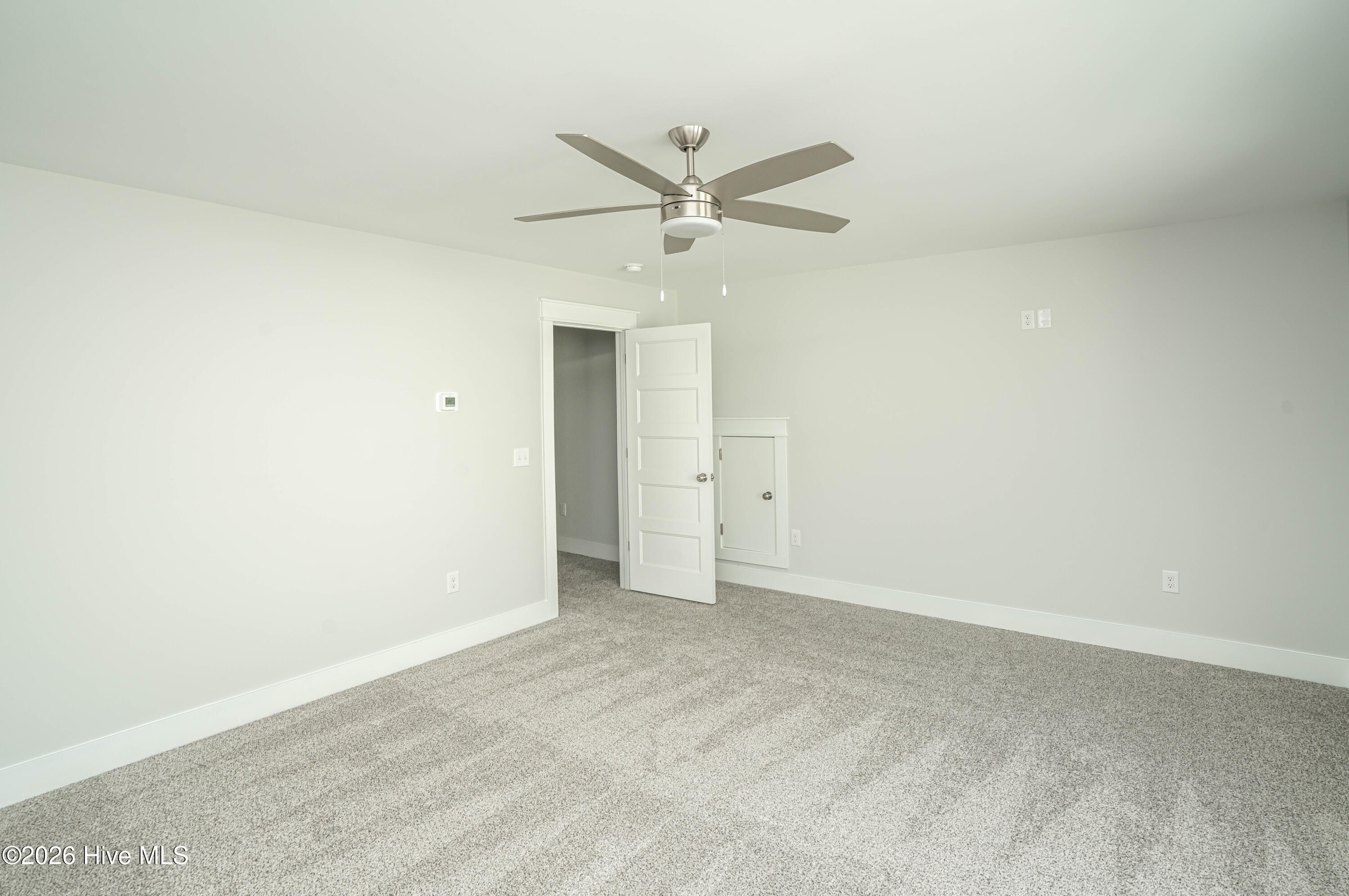 100553320 | Photo 40