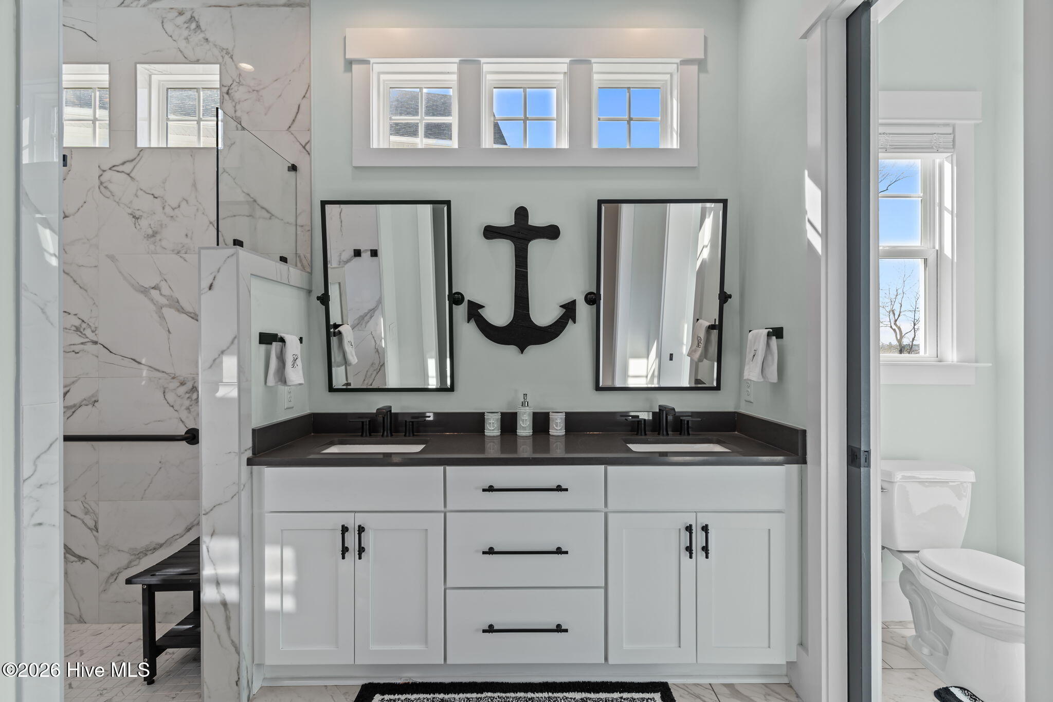 100554448 | Photo 21