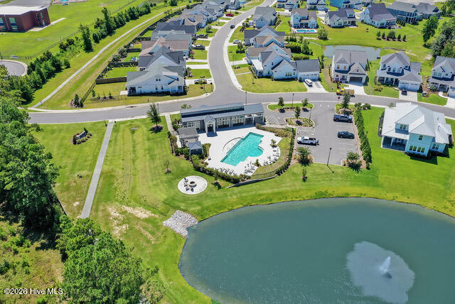 100569019 | Photo 75