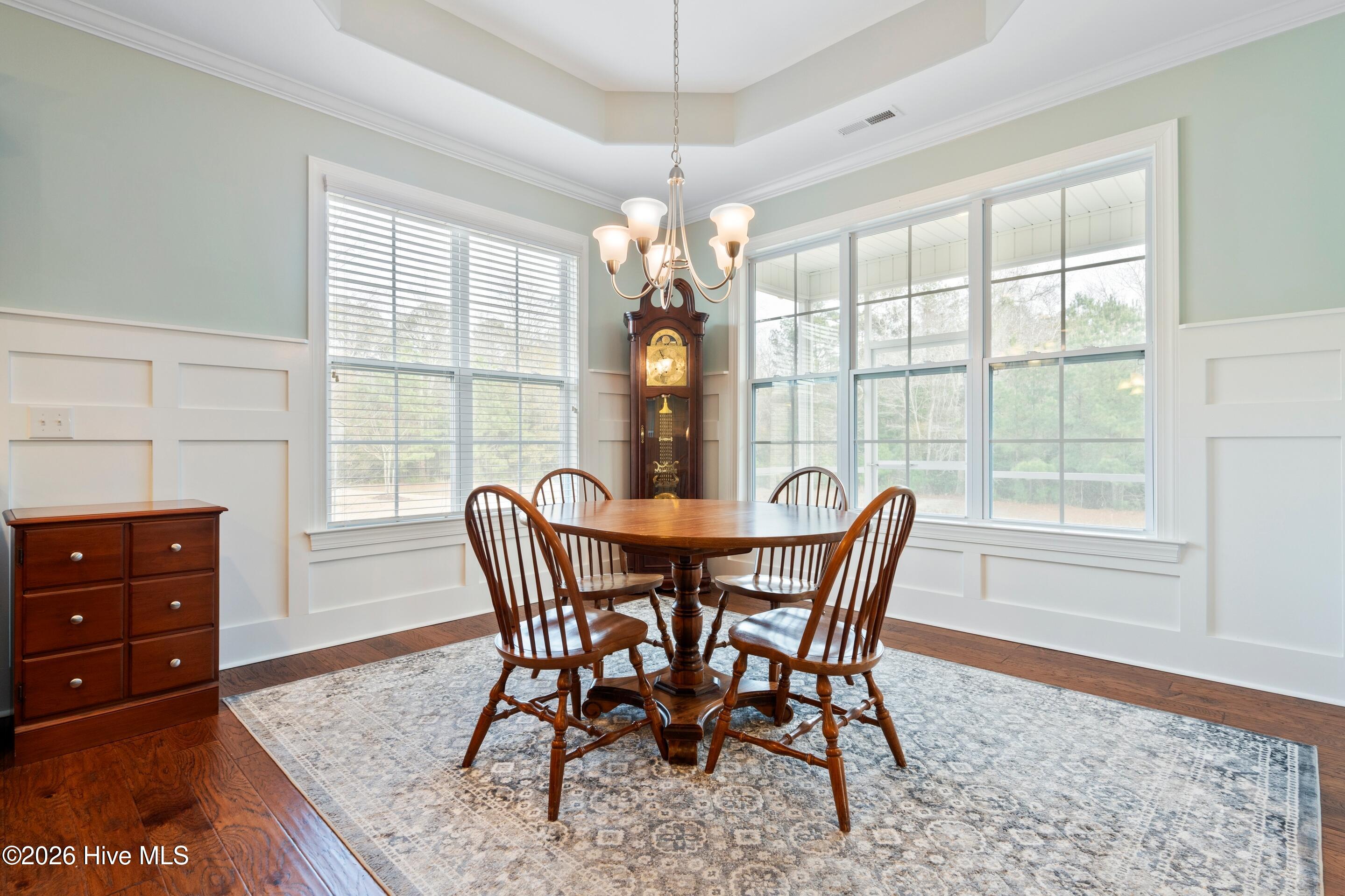 100547652 | Photo 14