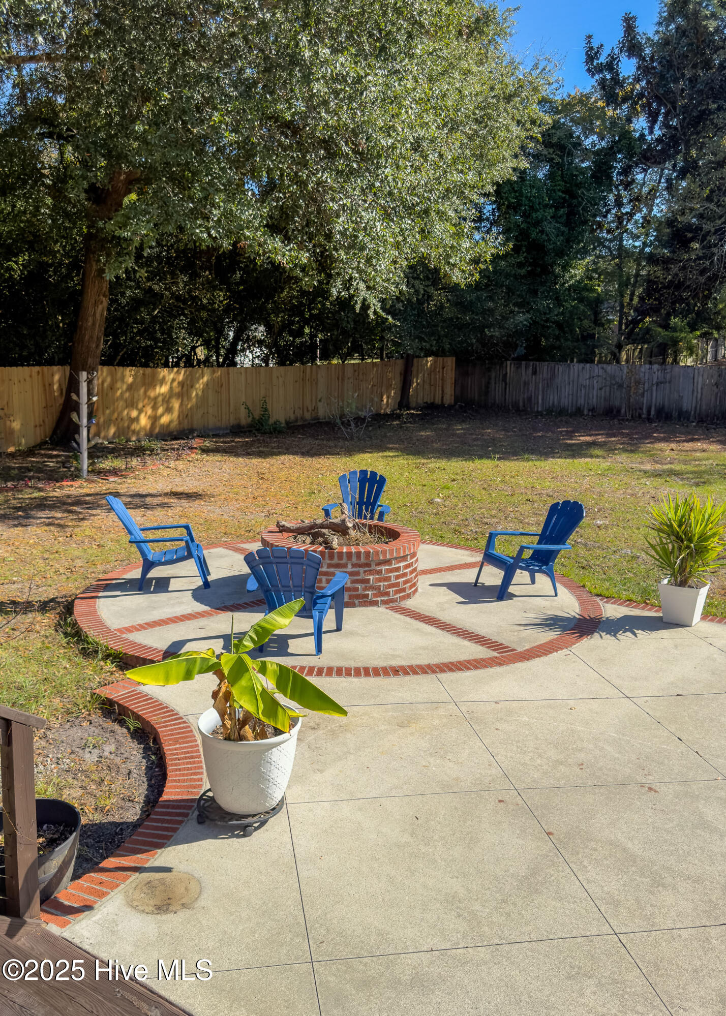 100539924 | Photo 33