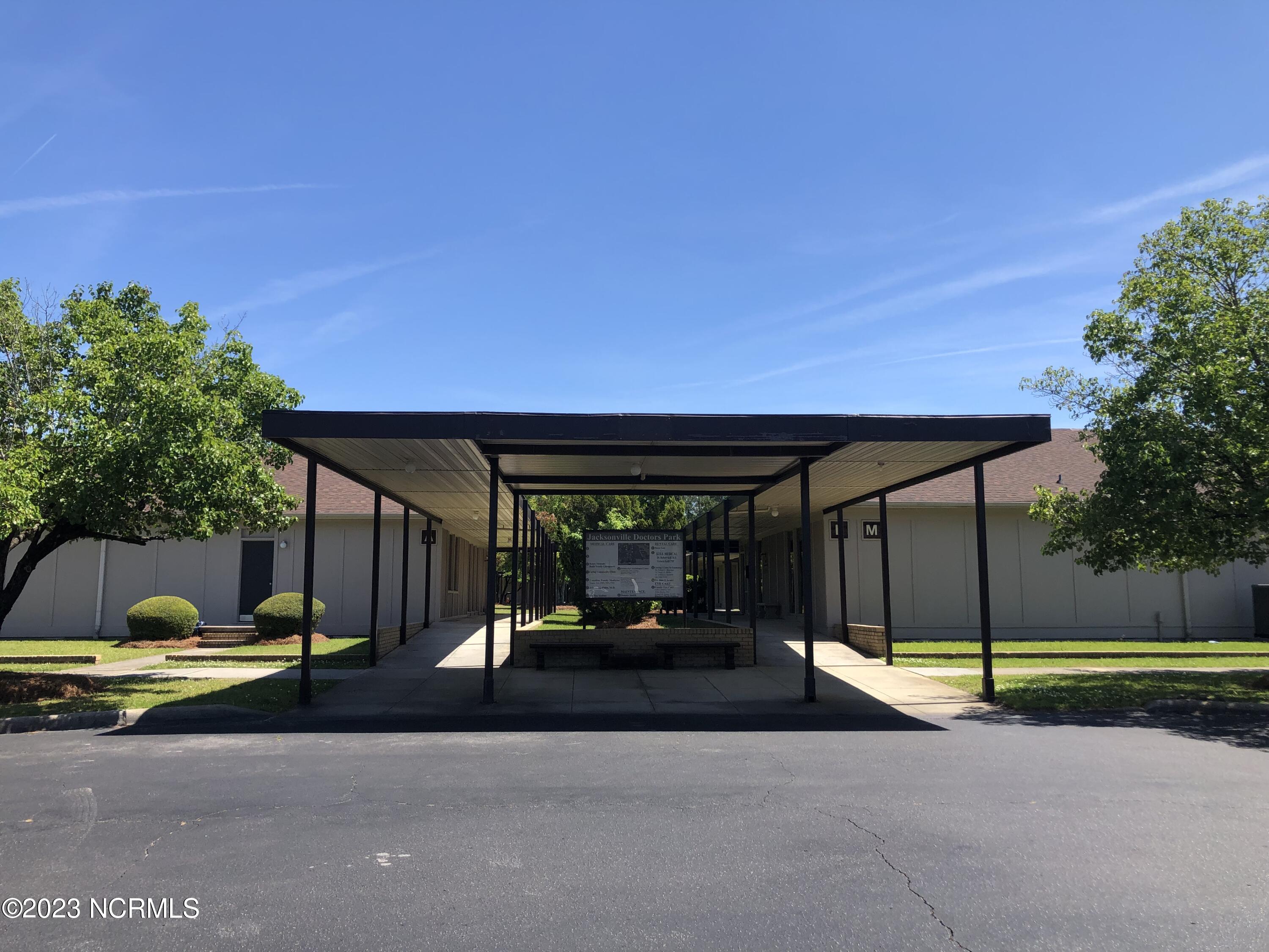 200 Doctors Drive, Jacksonville, NC, 28546