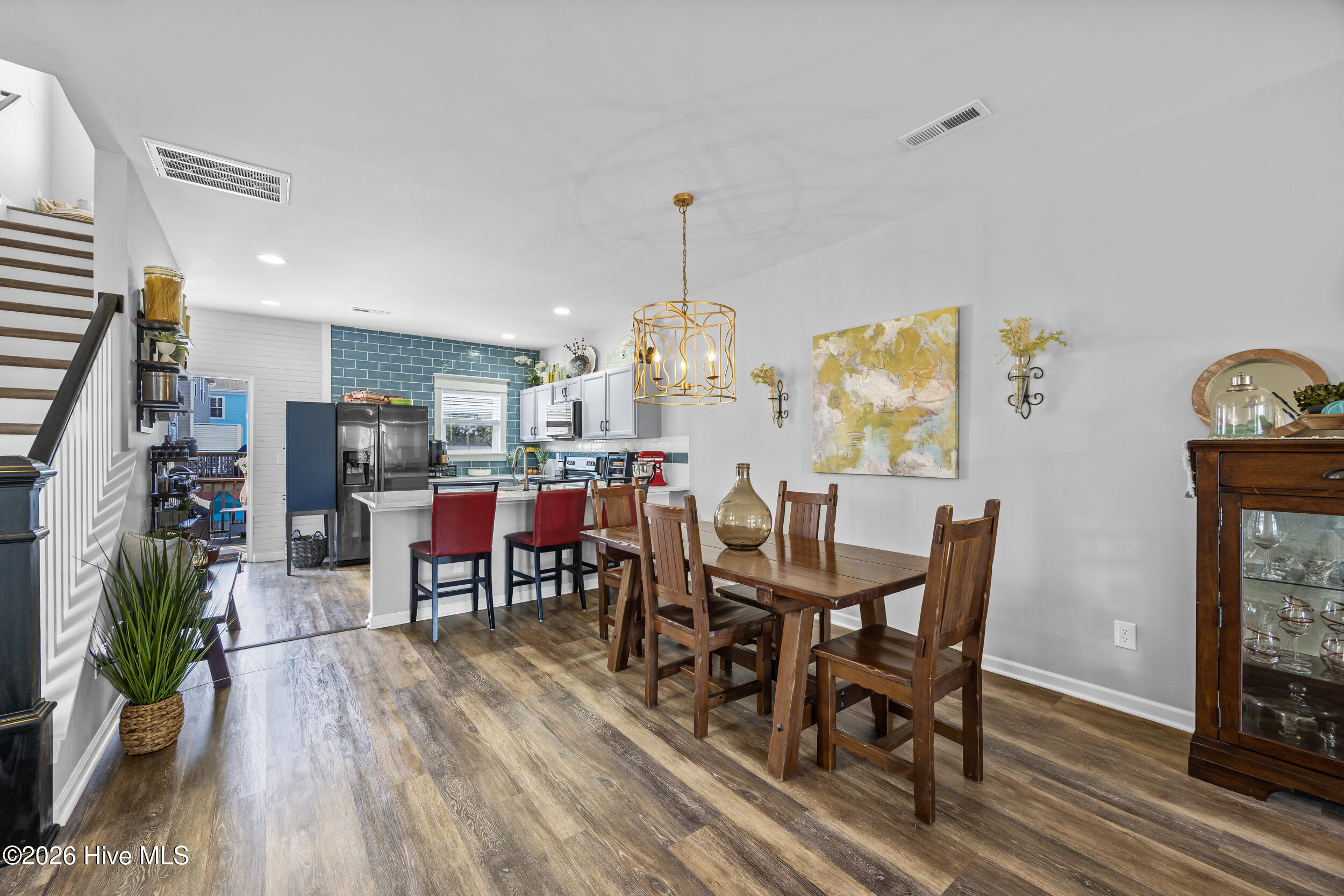 100559888 | Photo 13