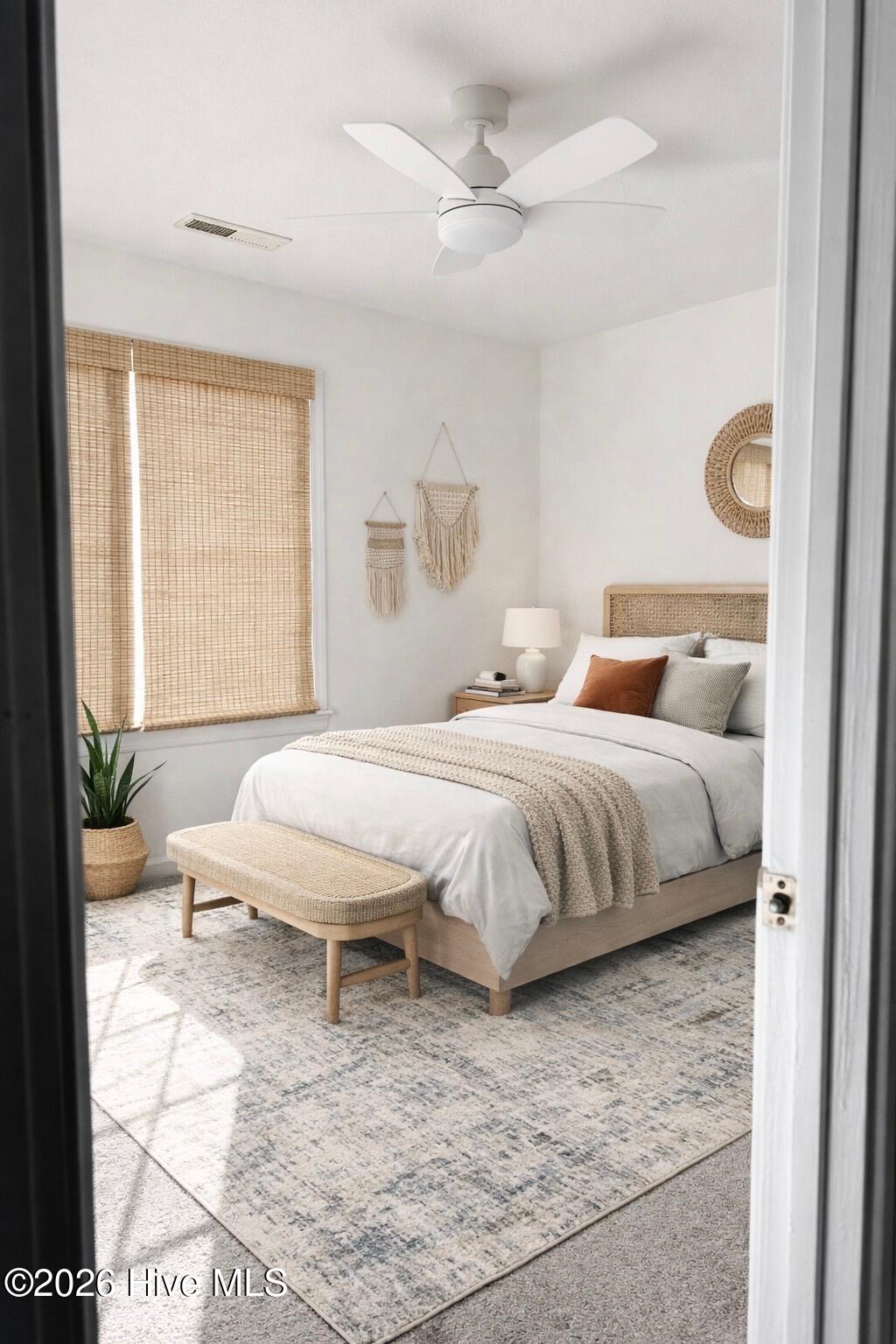 100547623 | Photo 10