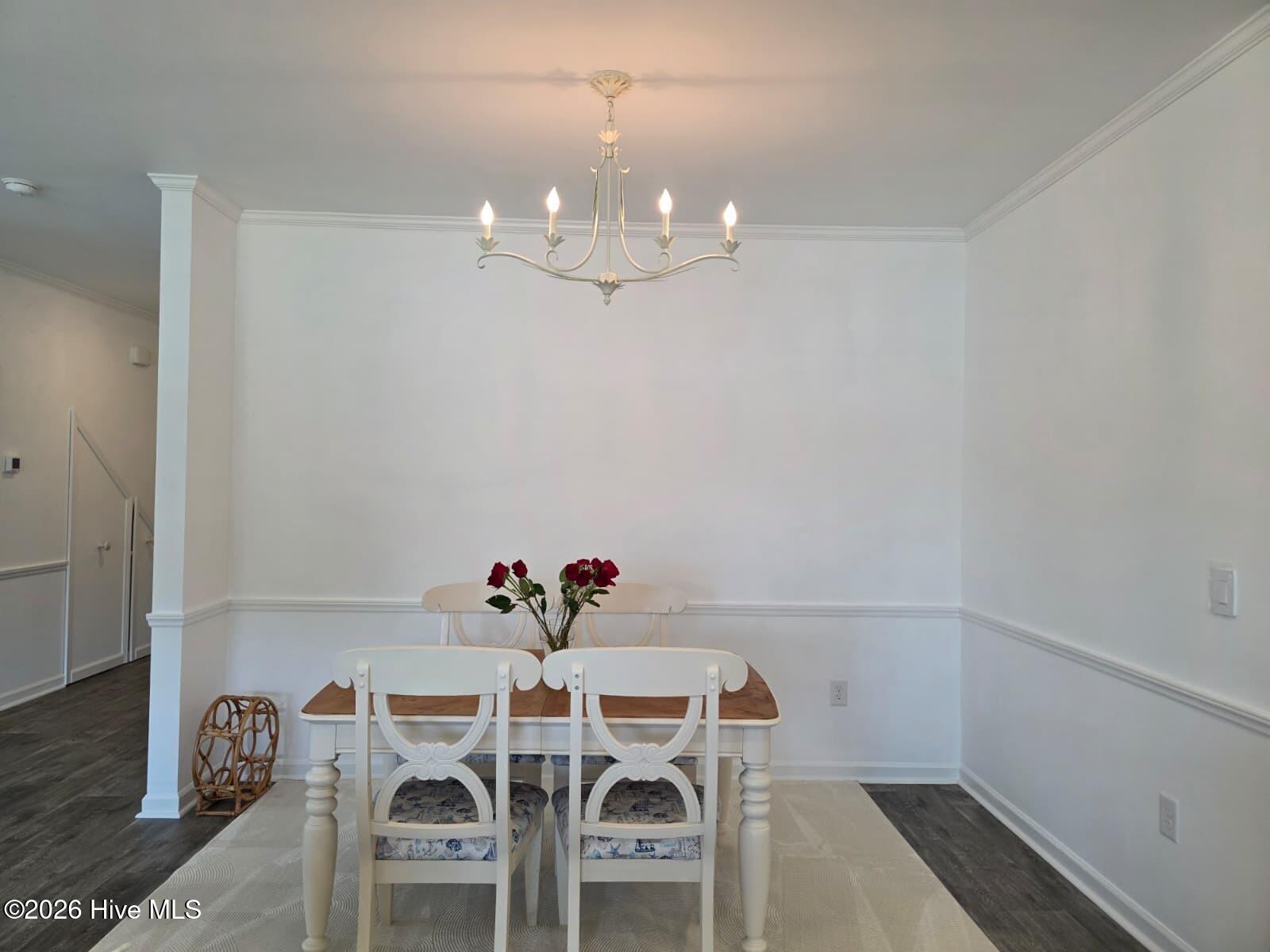 100563359 | Photo 16