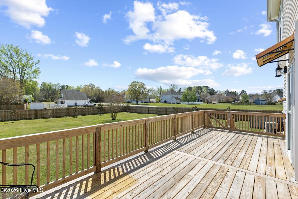 100564951 | Photo 47