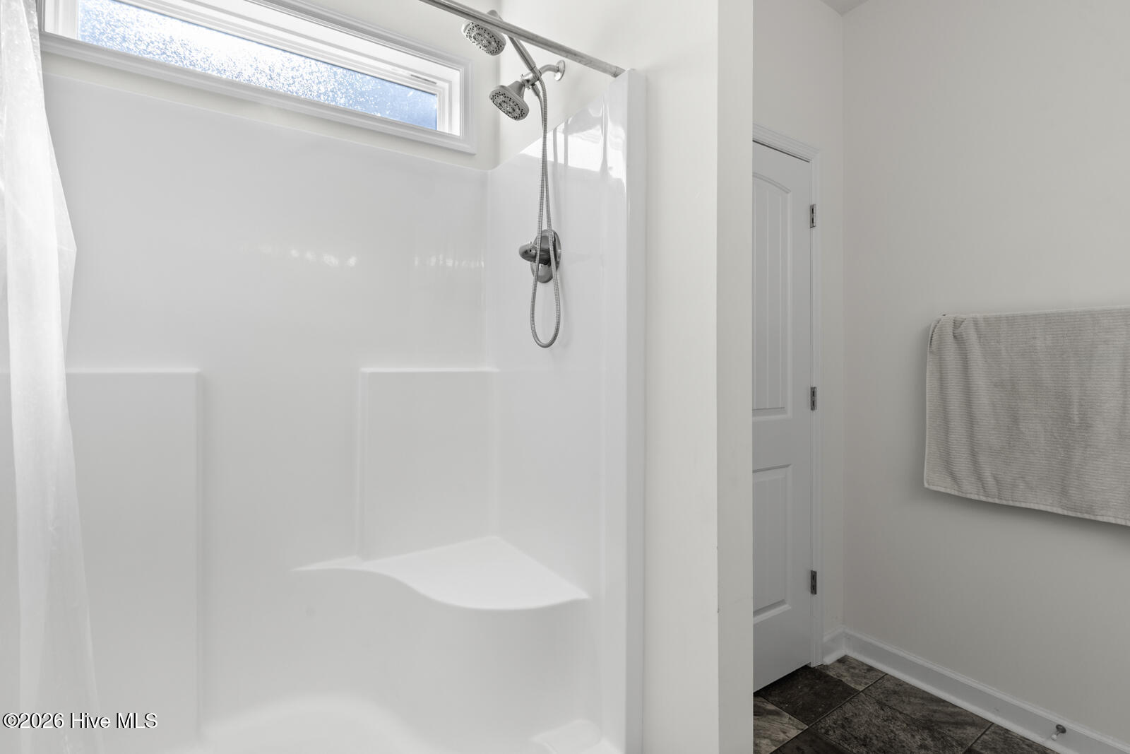 100555334 | Photo 19