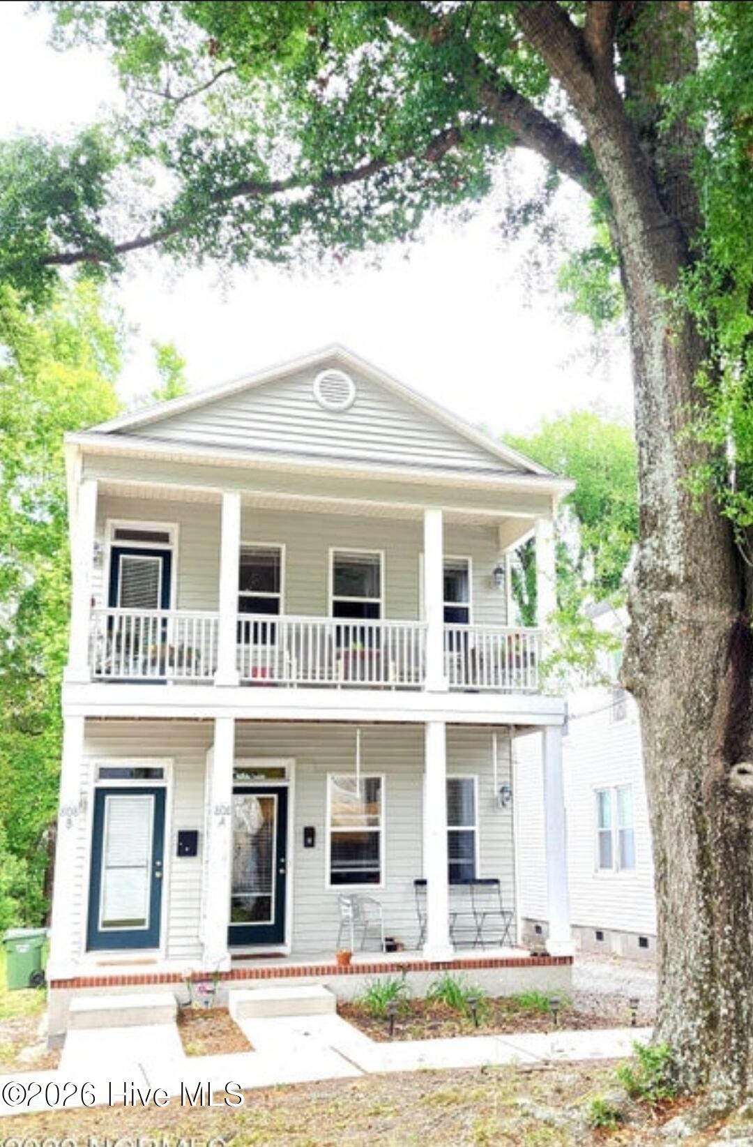 100564082 | Photo 31