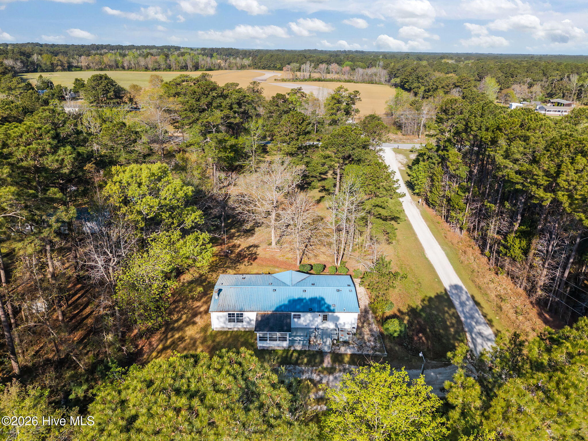 100565011 | Photo 41