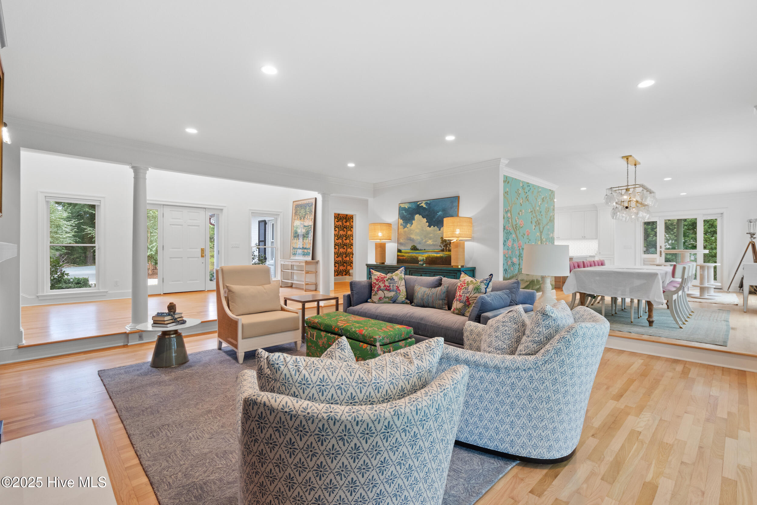 100534920 | Photo 32