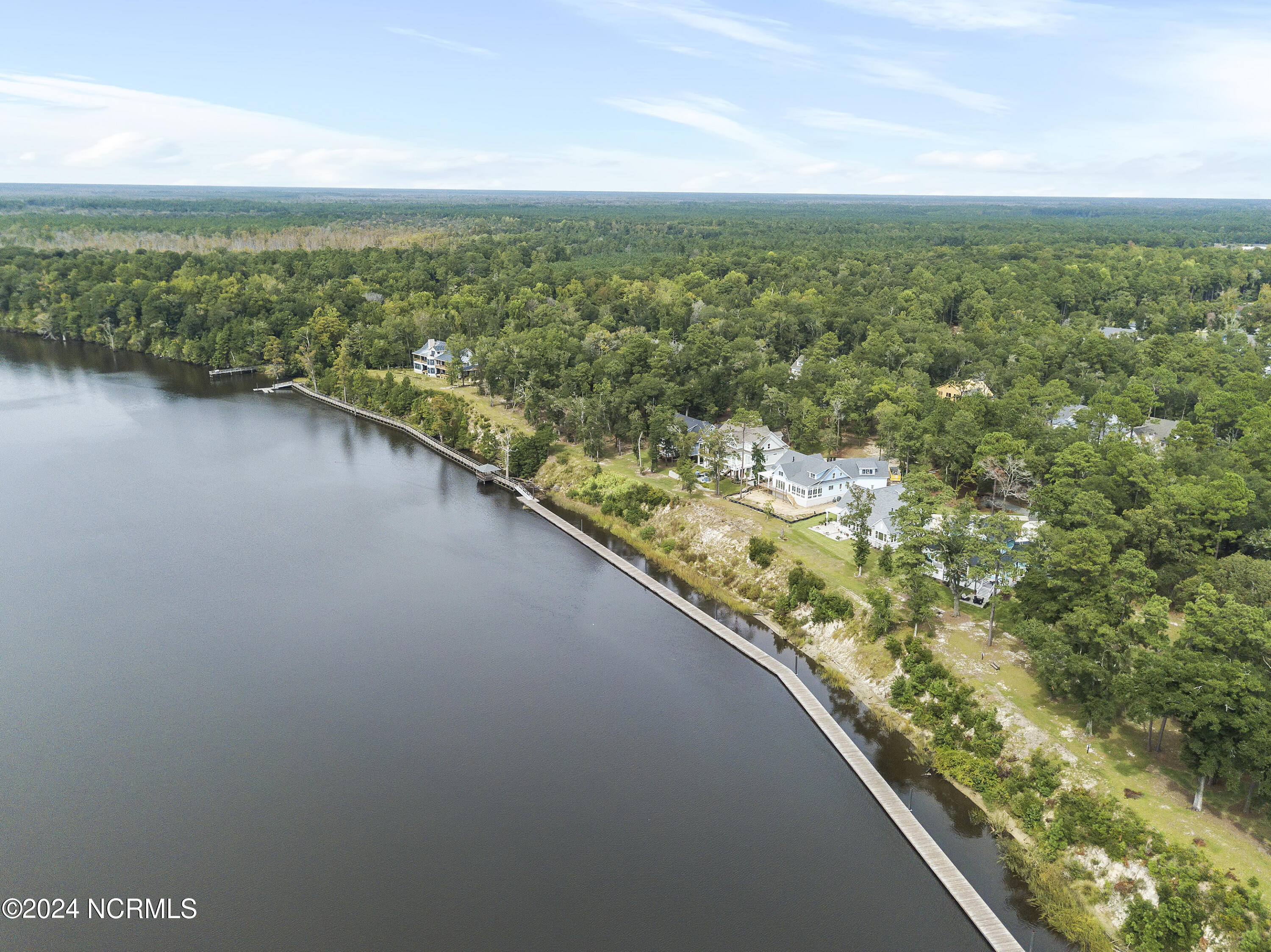 100554009 | Photo 59