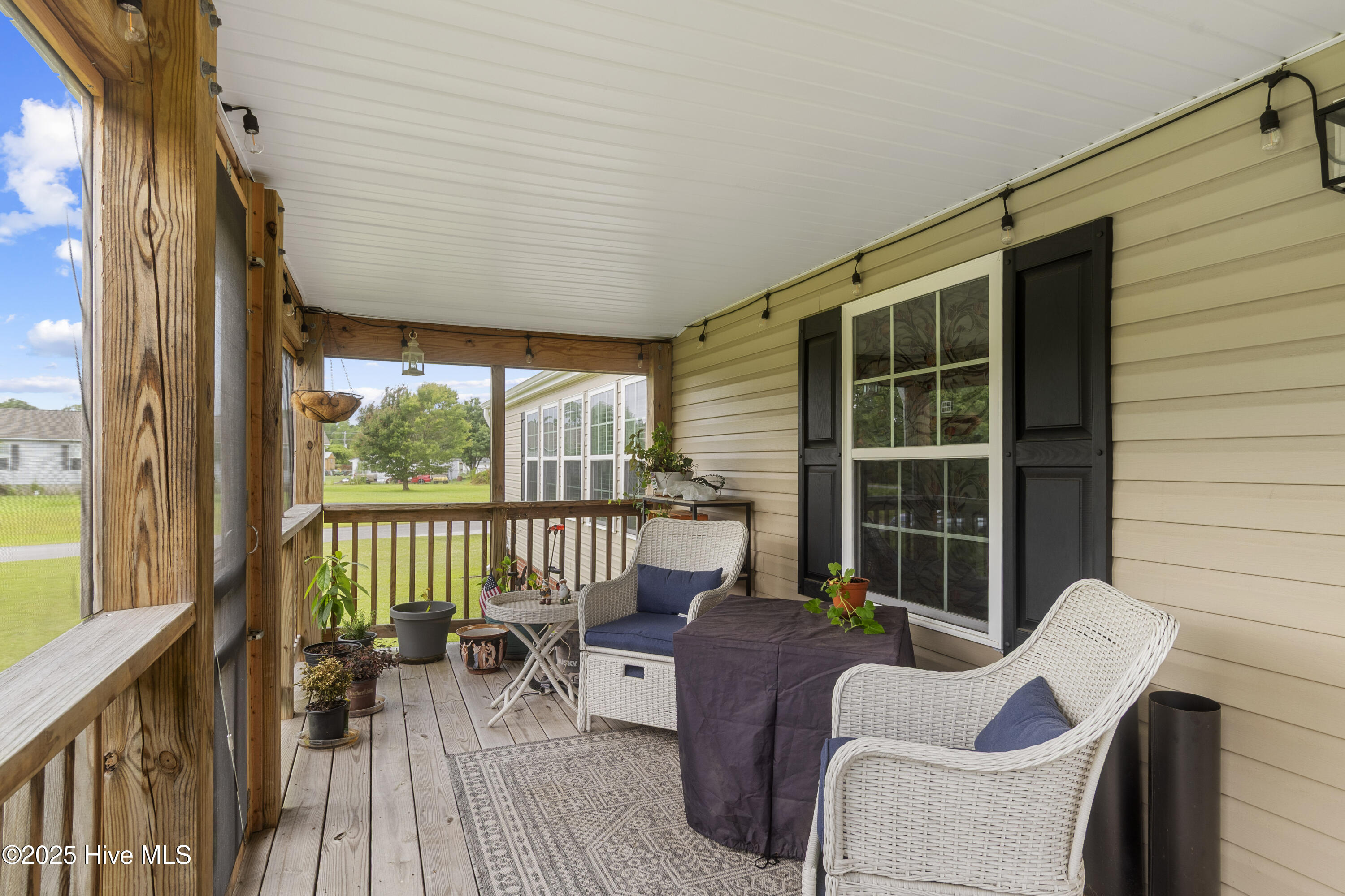 100517540 | Photo 41