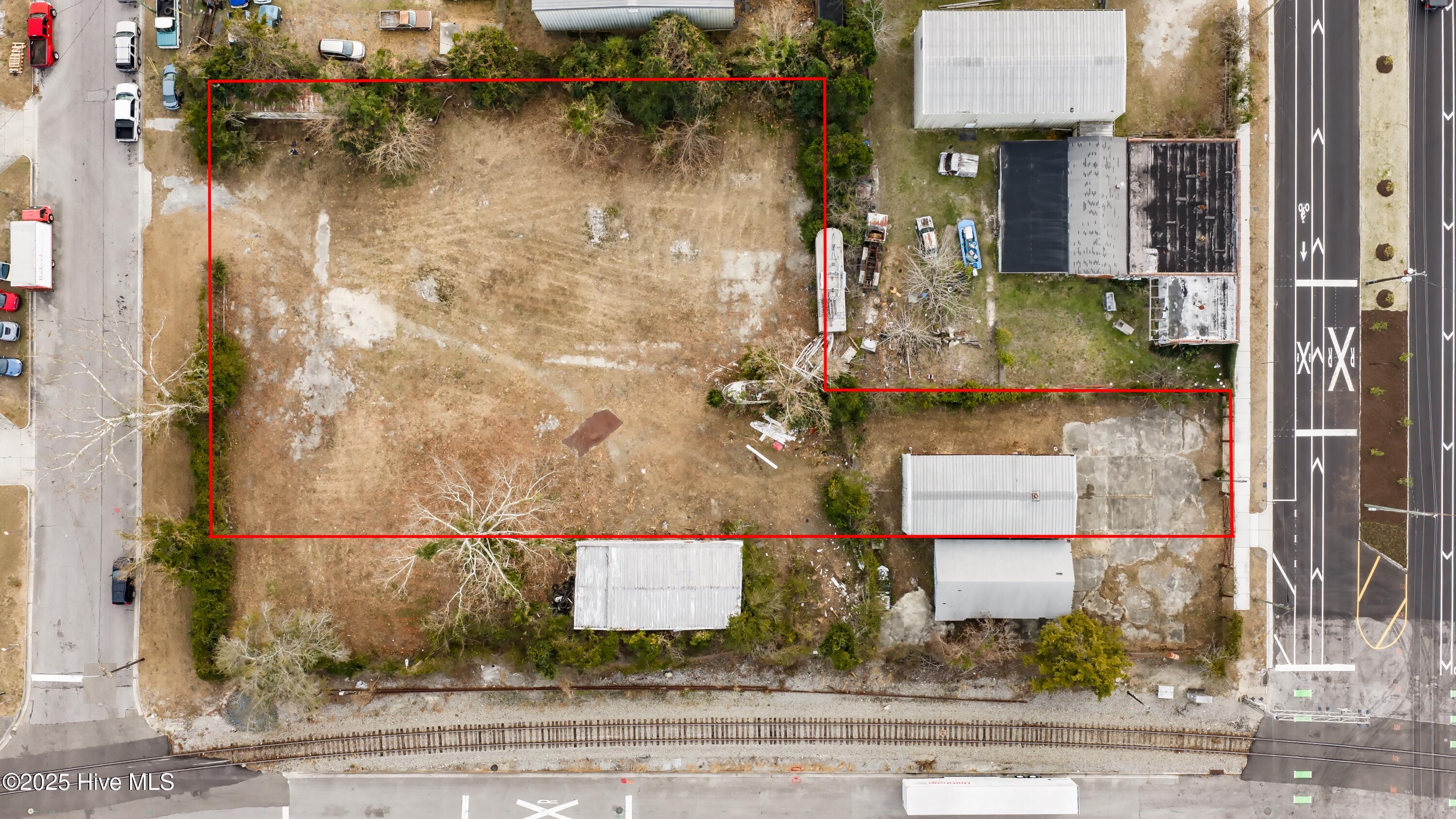 100546015 | Photo 19