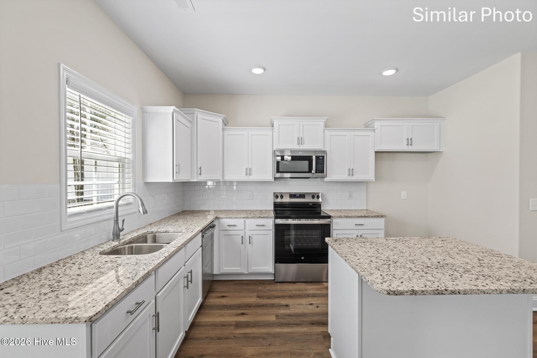 100552211 | Photo 15