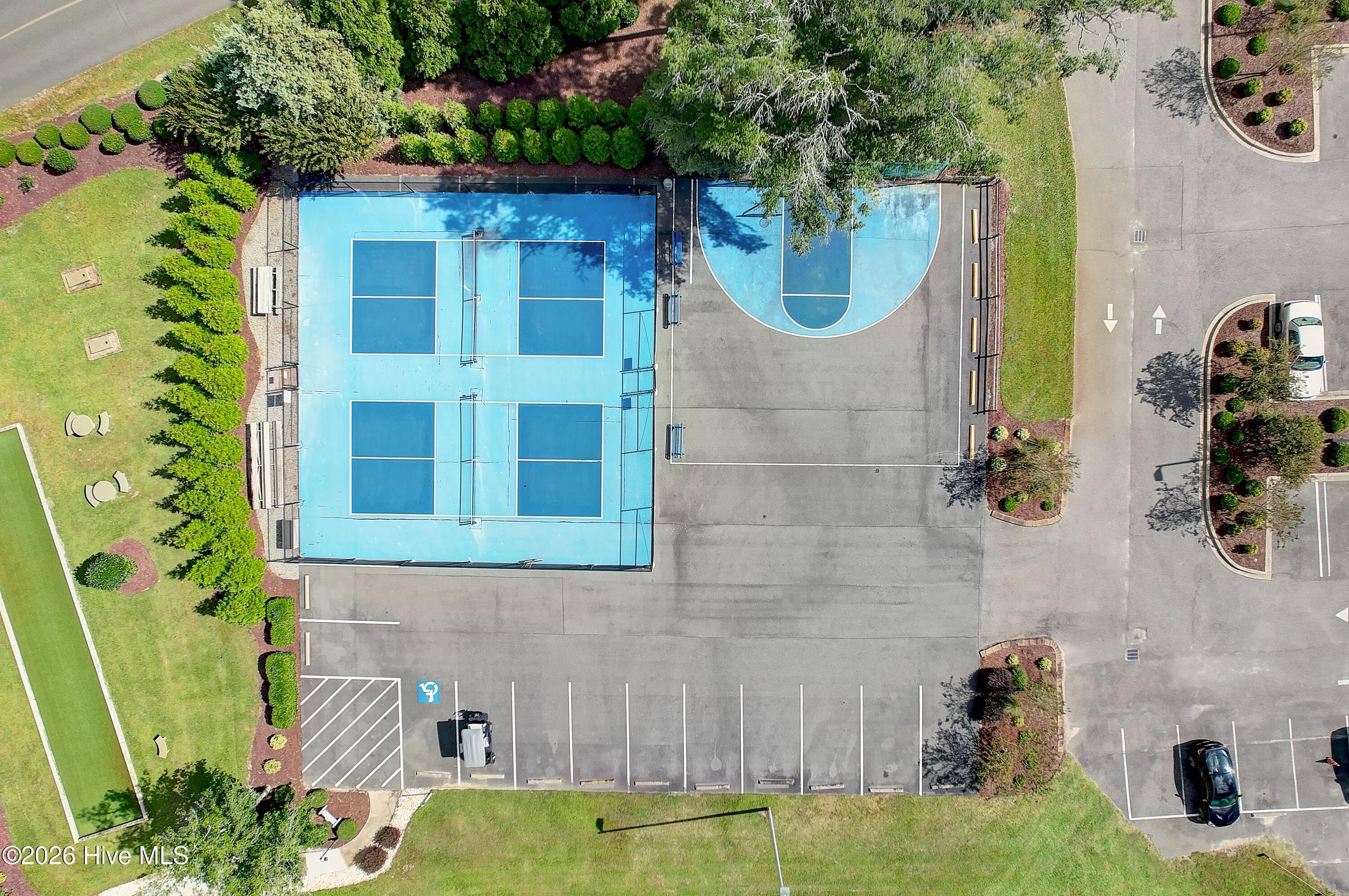 100567872 | Photo 67