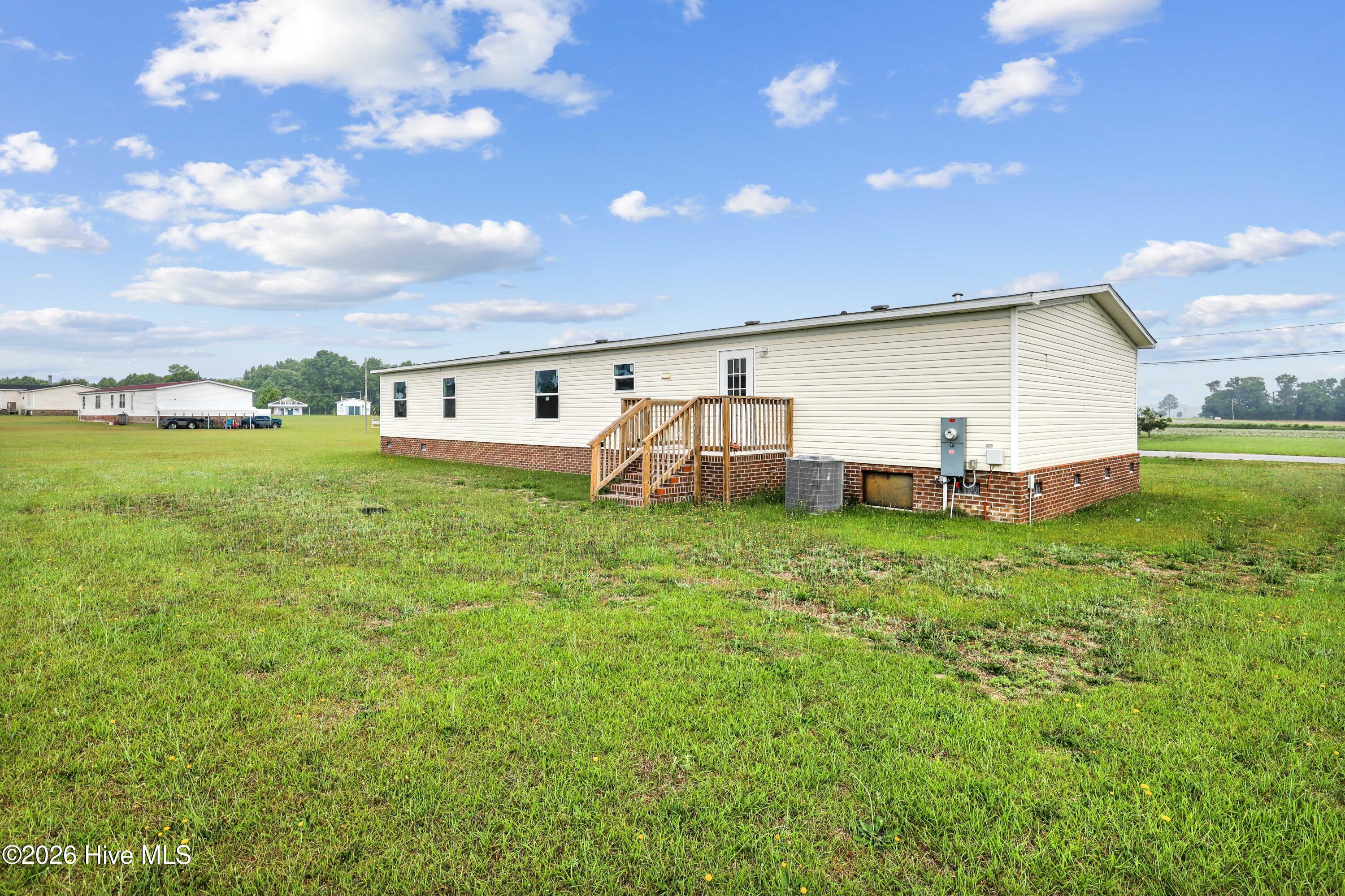 05-4931 Gladys Owens St-5