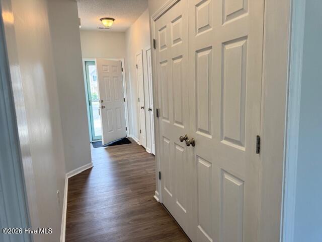 100561258 | Photo 26