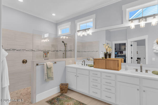 100545282 | Photo 24