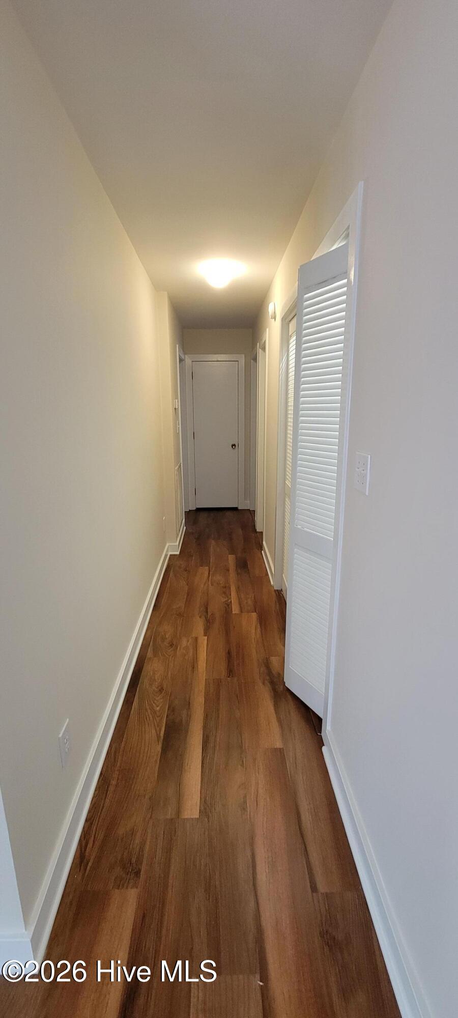 100559269 | Photo 10