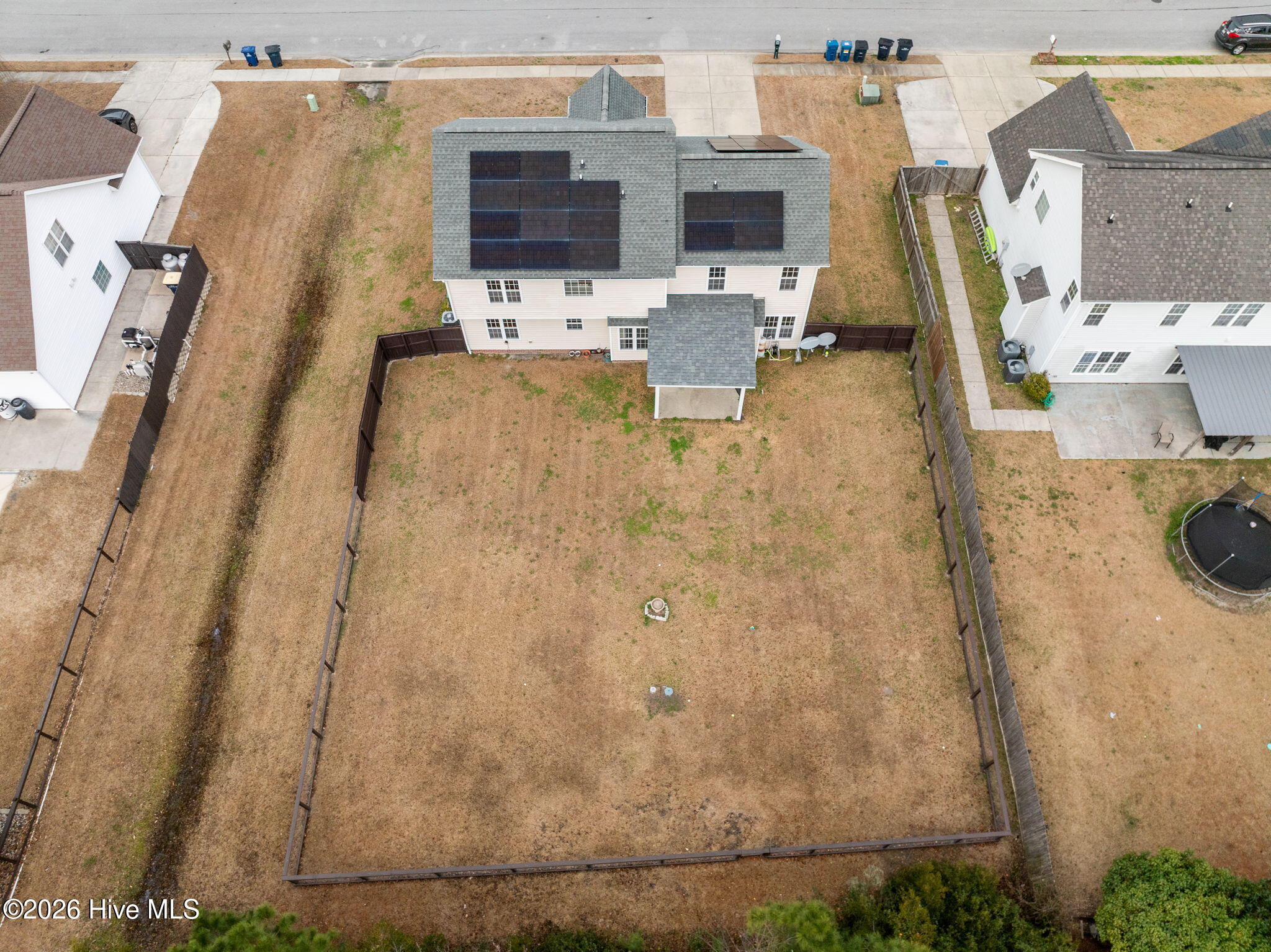 100548708 | Photo 45