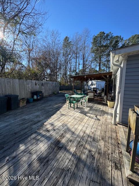 100549089 | Photo 15