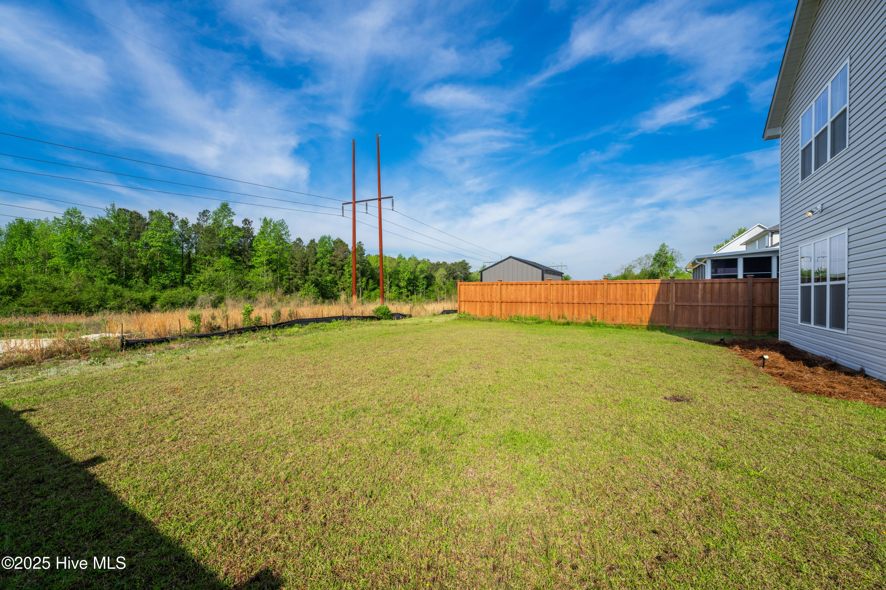 100543262 | Photo 27