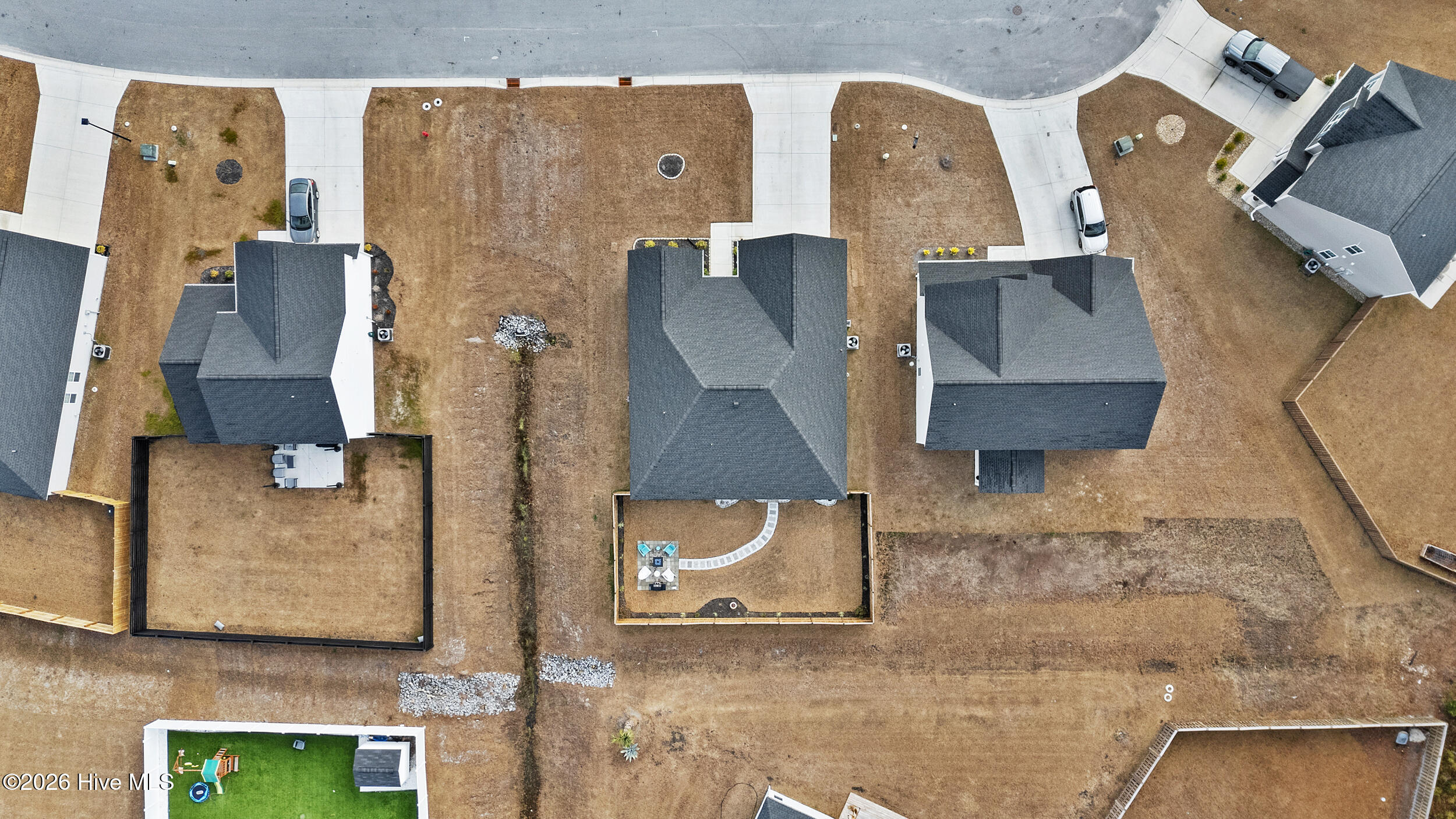 100547836 | Photo 44