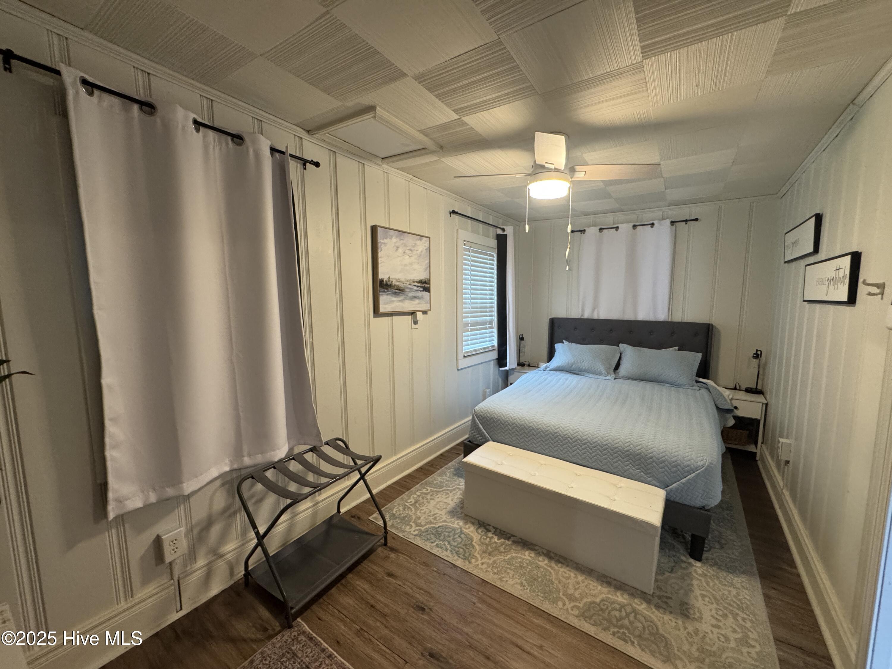 100515345 | Photo 12