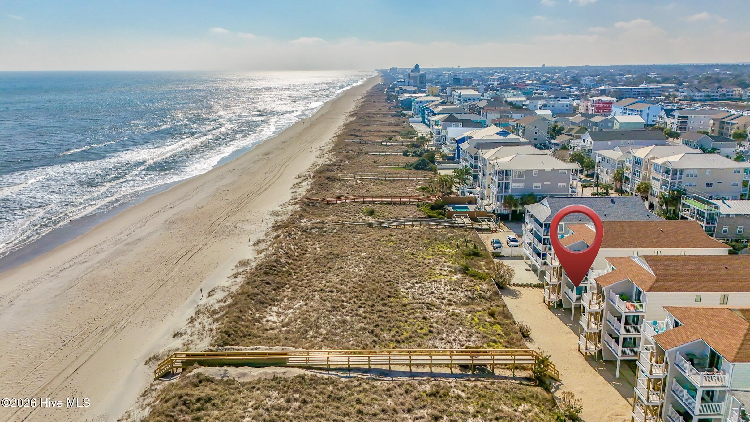 100553998 | Photo 39