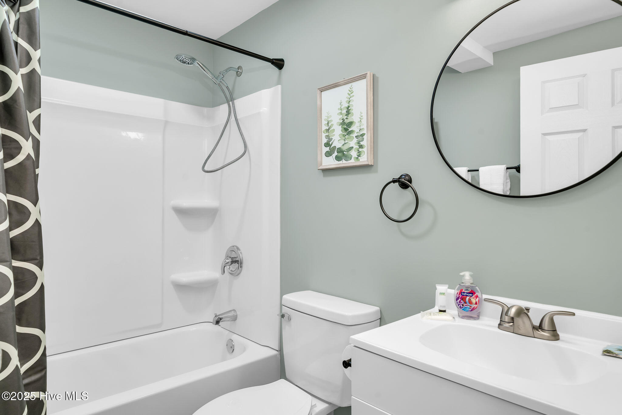 100543531 | Photo 44