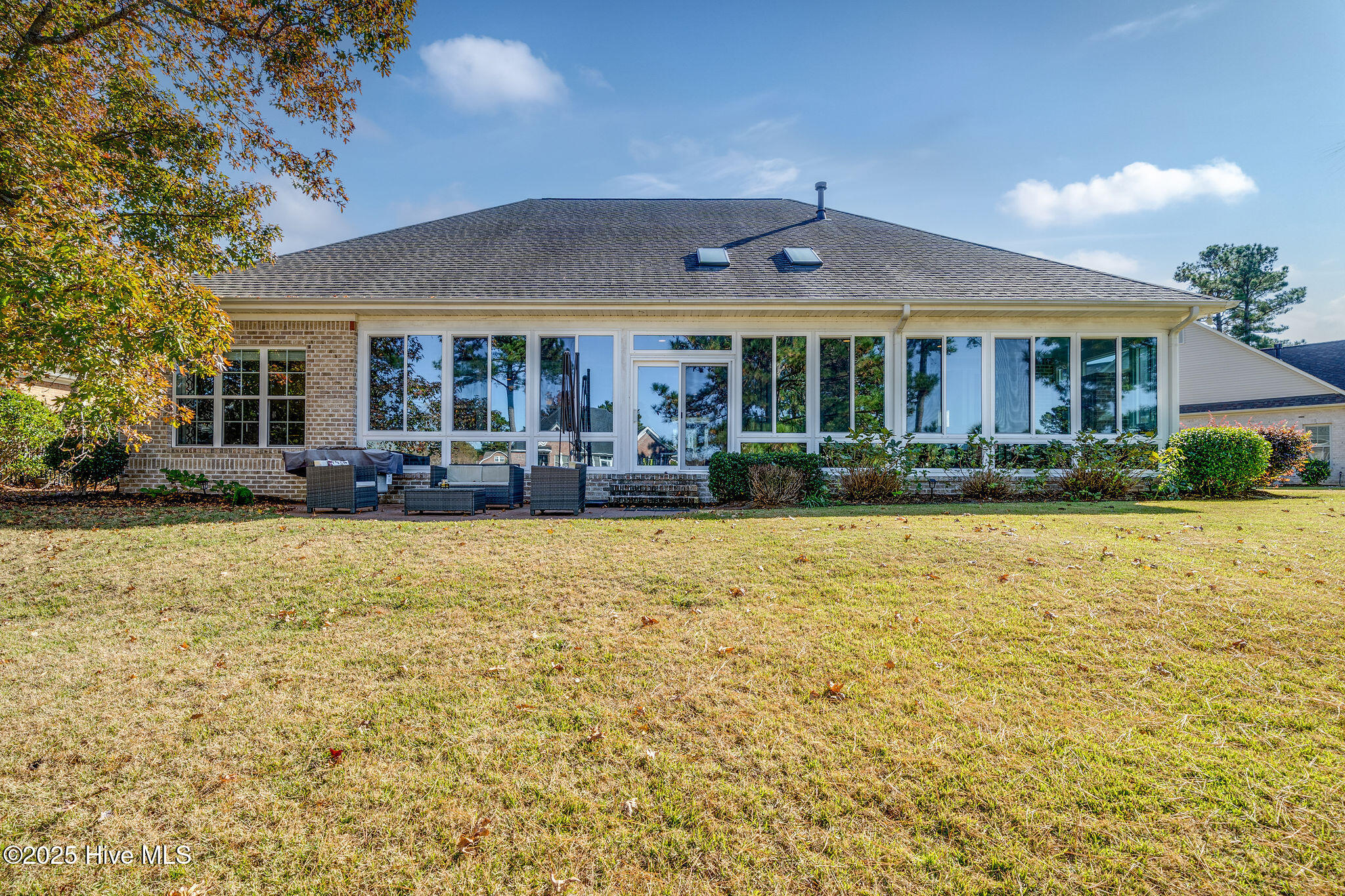 100542453 | Photo 29