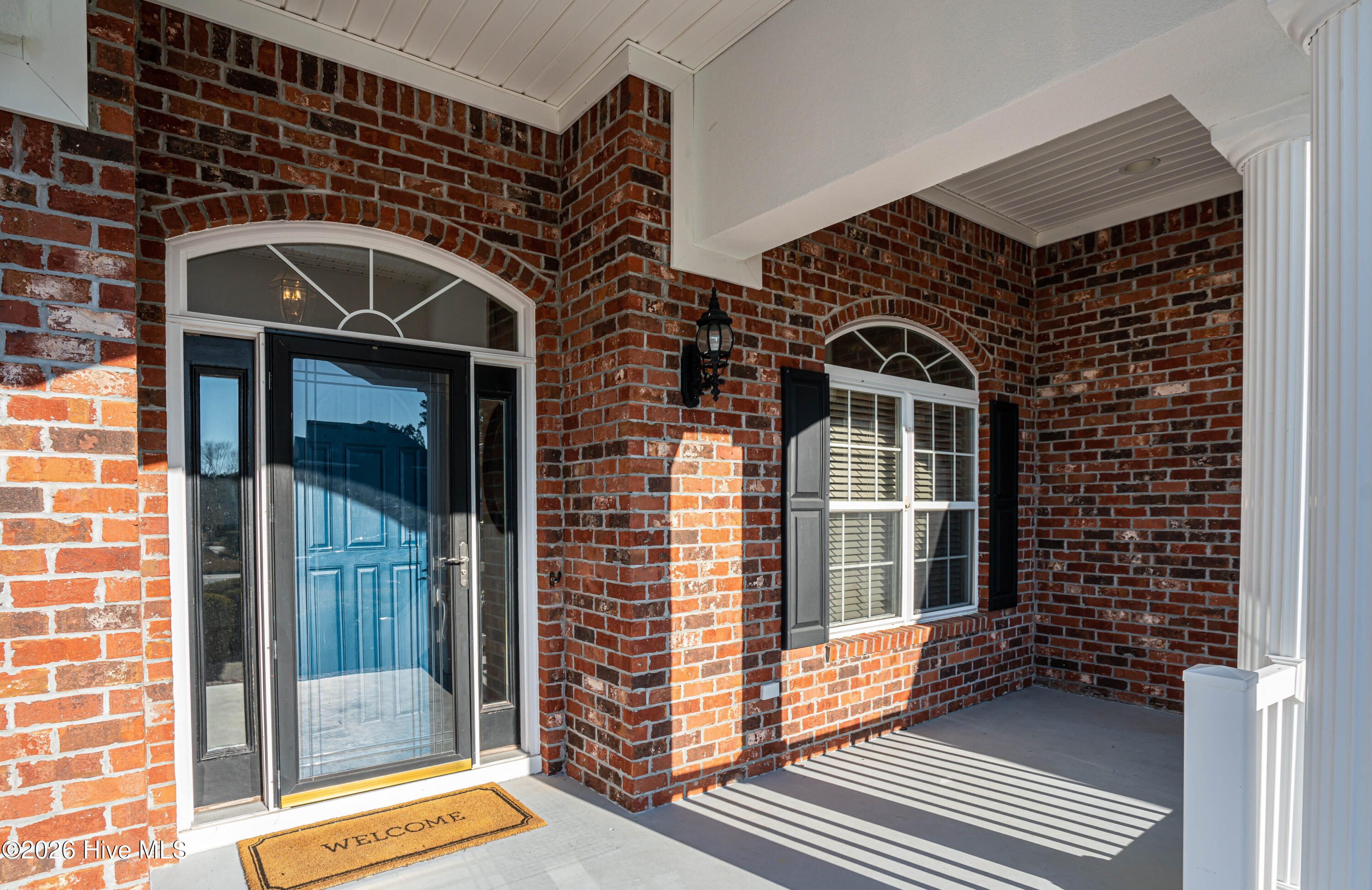 100553430 | Photo 11