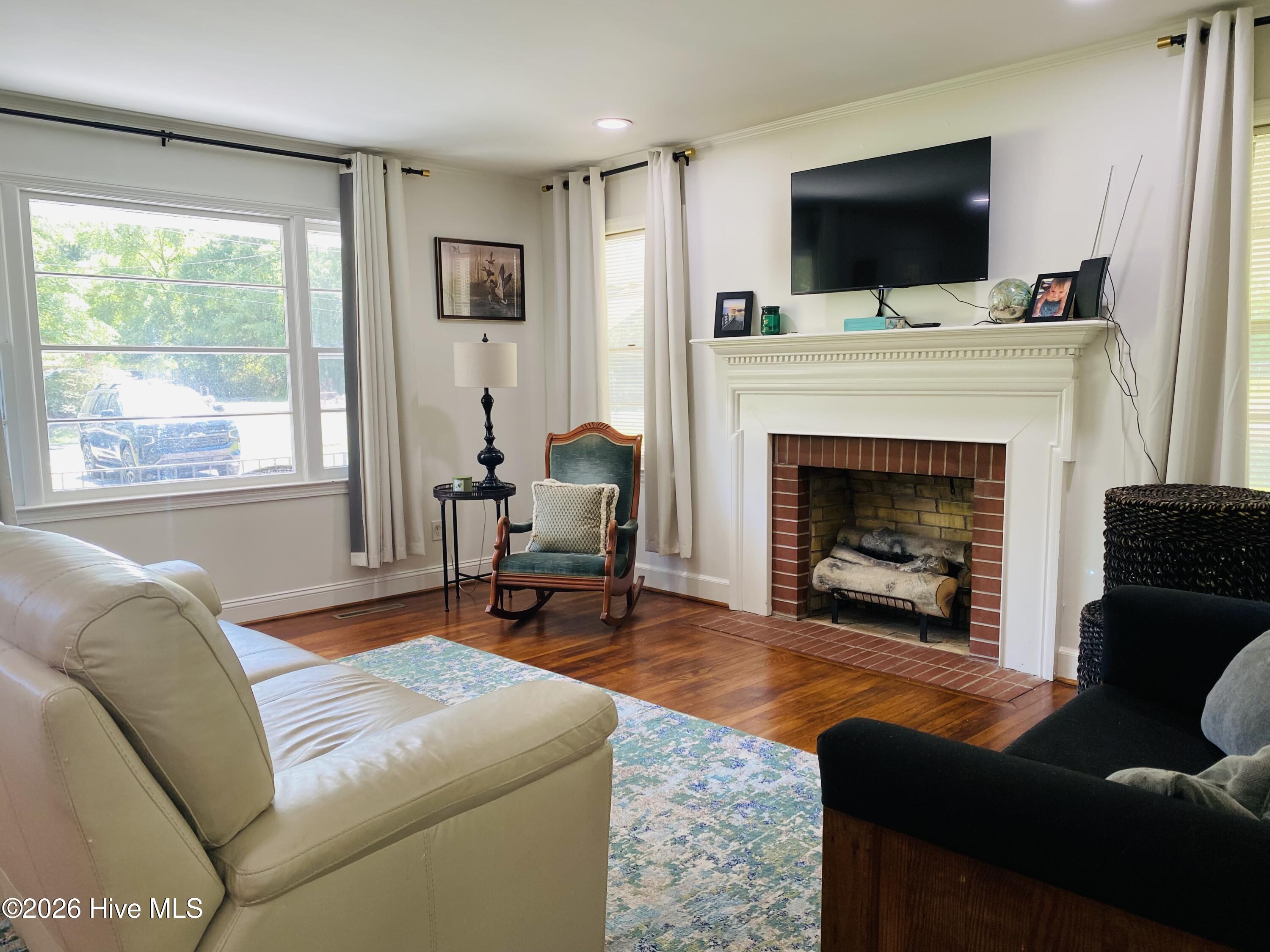 100569666 | Photo 17