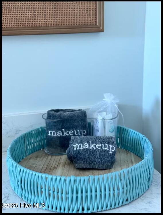 100534215 | Photo 20