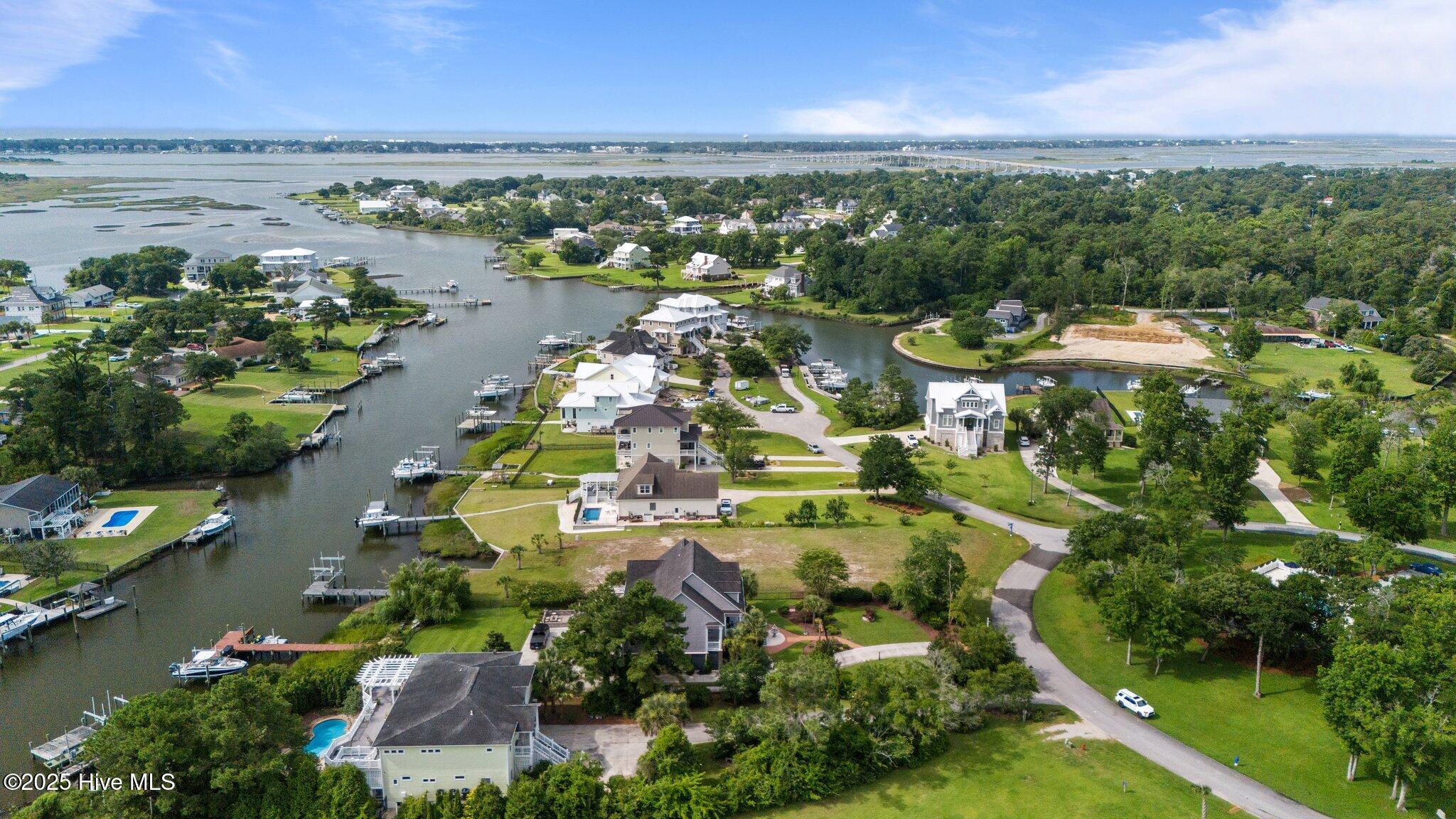 100558486 | Photo 22