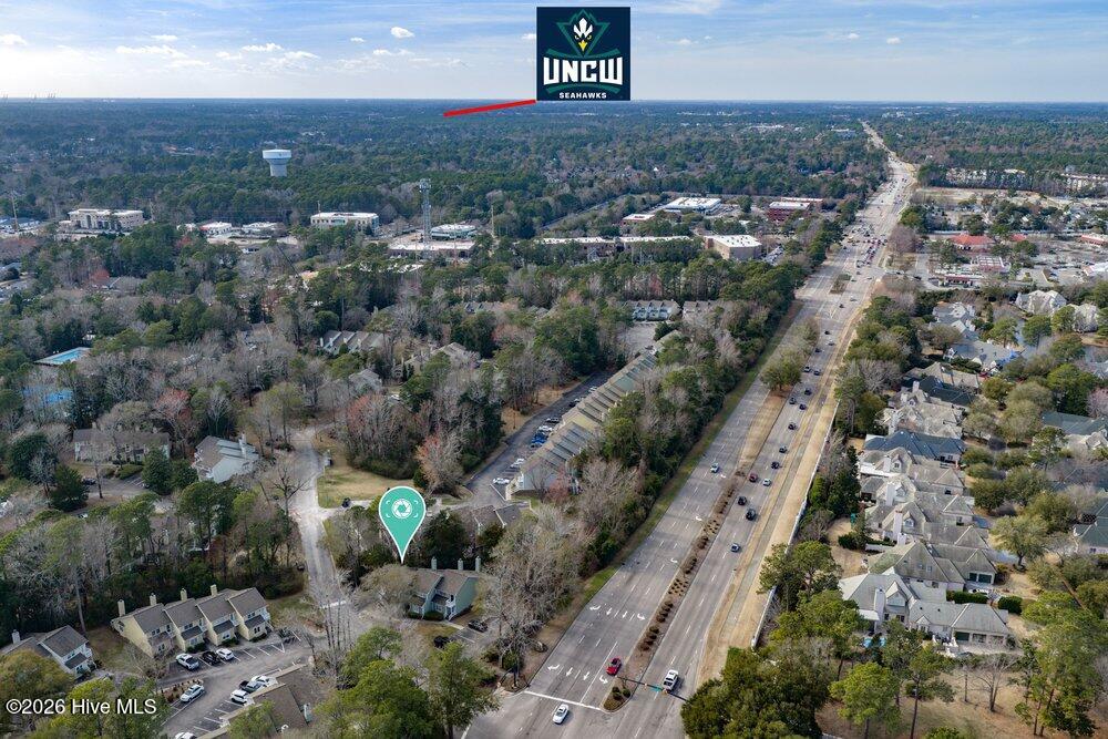 100558387 | Photo 37