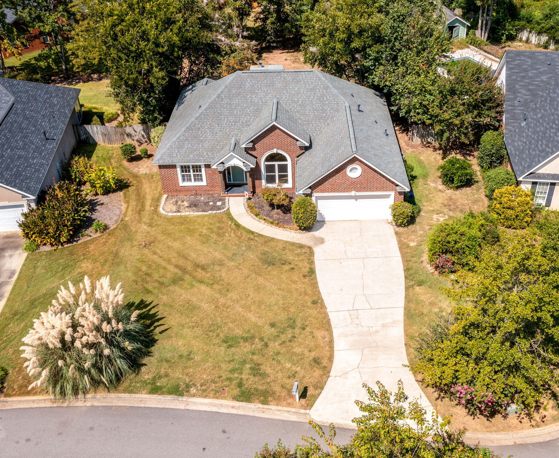 5-web-or-mls-557 Live Oak Court-06