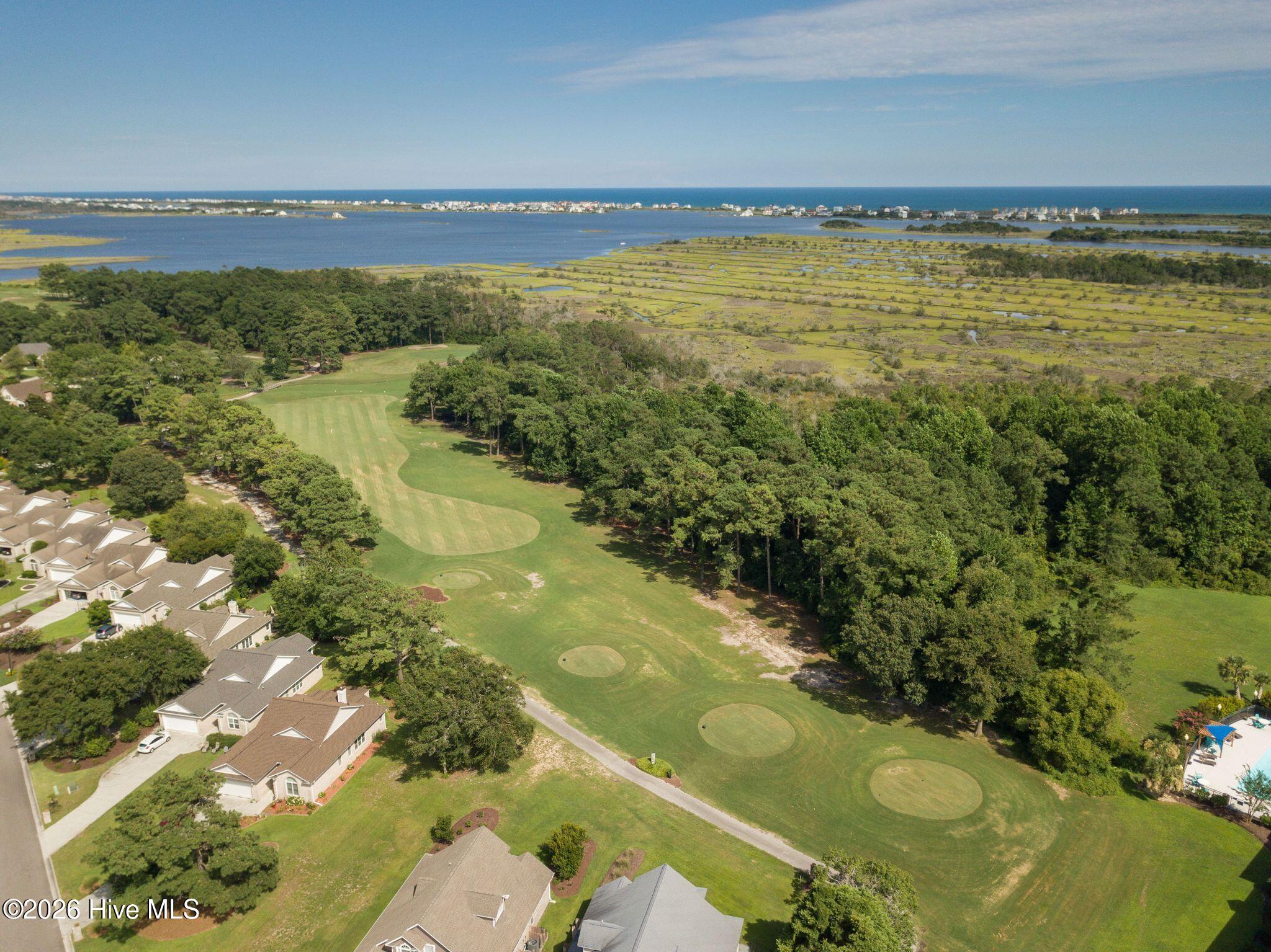 100552606 | Photo 76